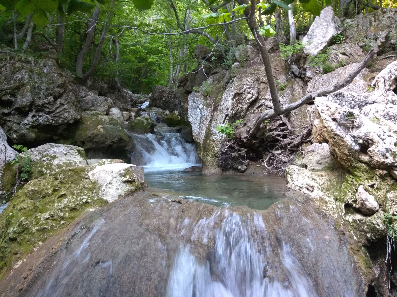 Xiaomi Redmi Note 4 sample photo. Crimea, red caves, waterfall photography