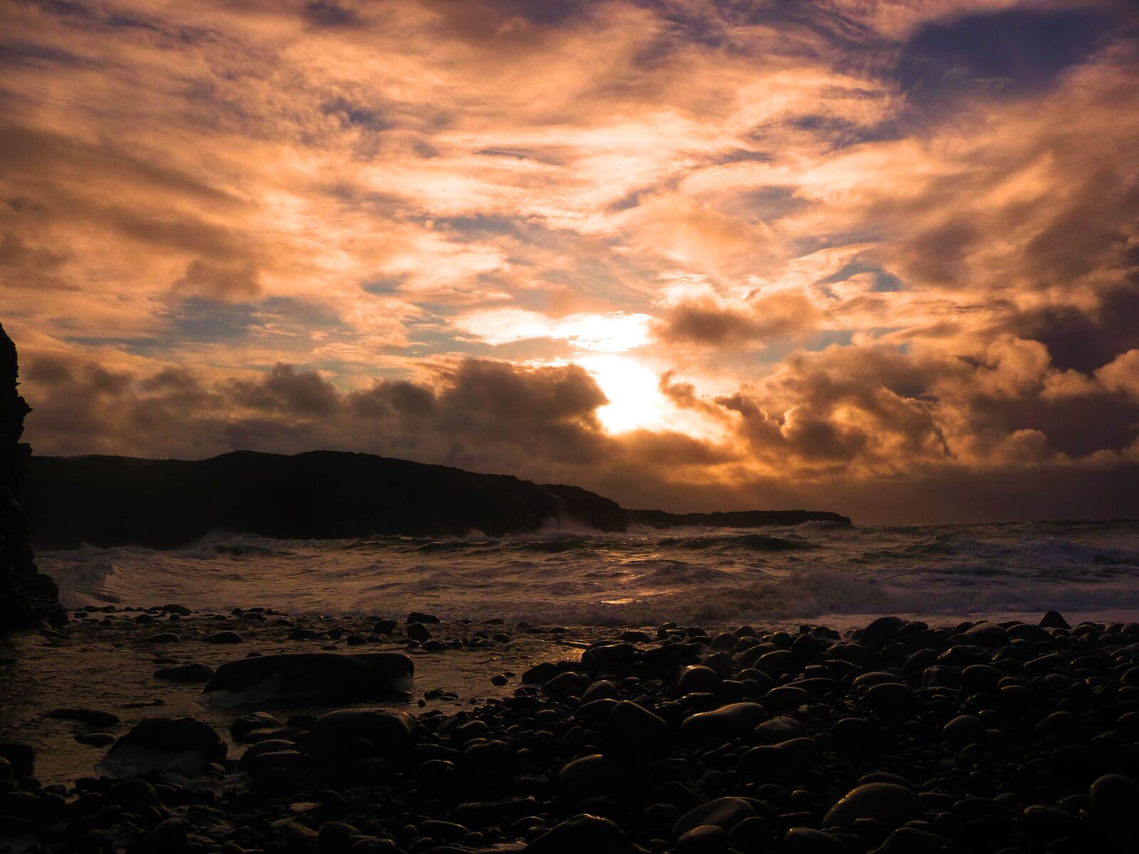 Panasonic Lumix DMC-TZ5 sample photo. Sunset, beach, ireland photography