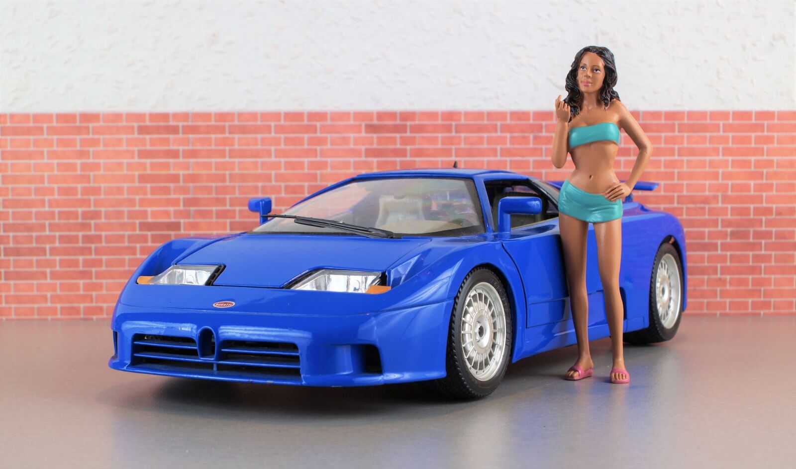 Sony DT 18-70mm F3.5-5.6 sample photo. Model car, bugatti, model photography