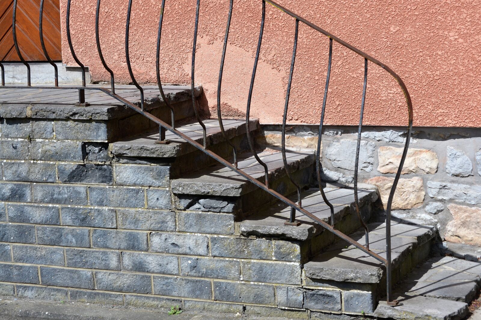 Nikon D3100 sample photo. Fencing, trap, door photography
