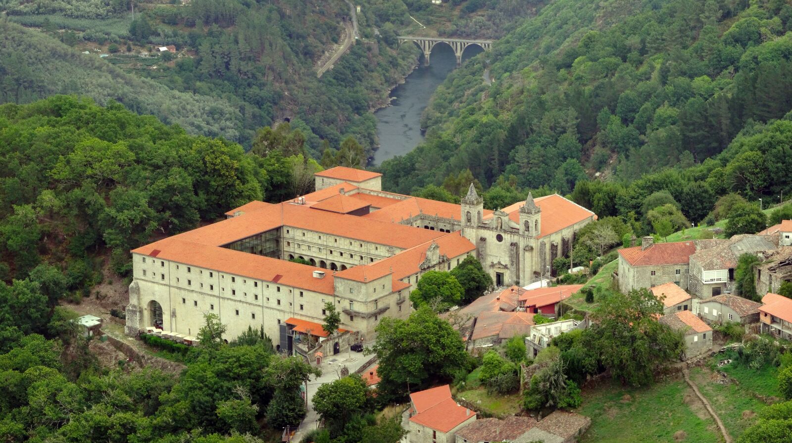 Sony DSC-HX50 sample photo. Ribeira sacra, san esteban photography