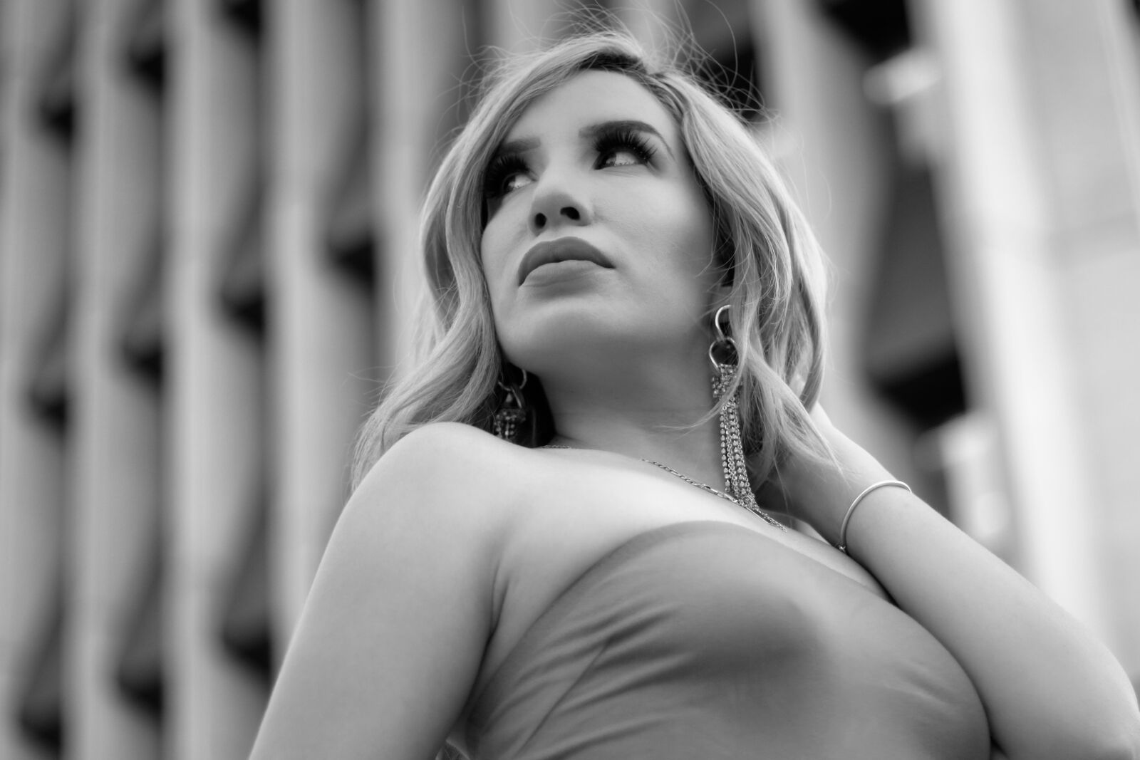 Canon EOS 7D Mark II sample photo. Beautiful, beauty, crop top photography