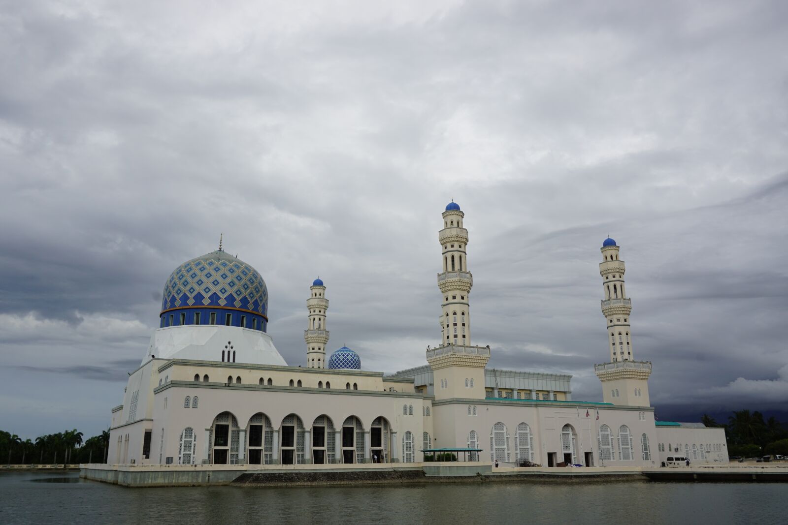 Sony a5100 sample photo. Structure, travel, religion photography