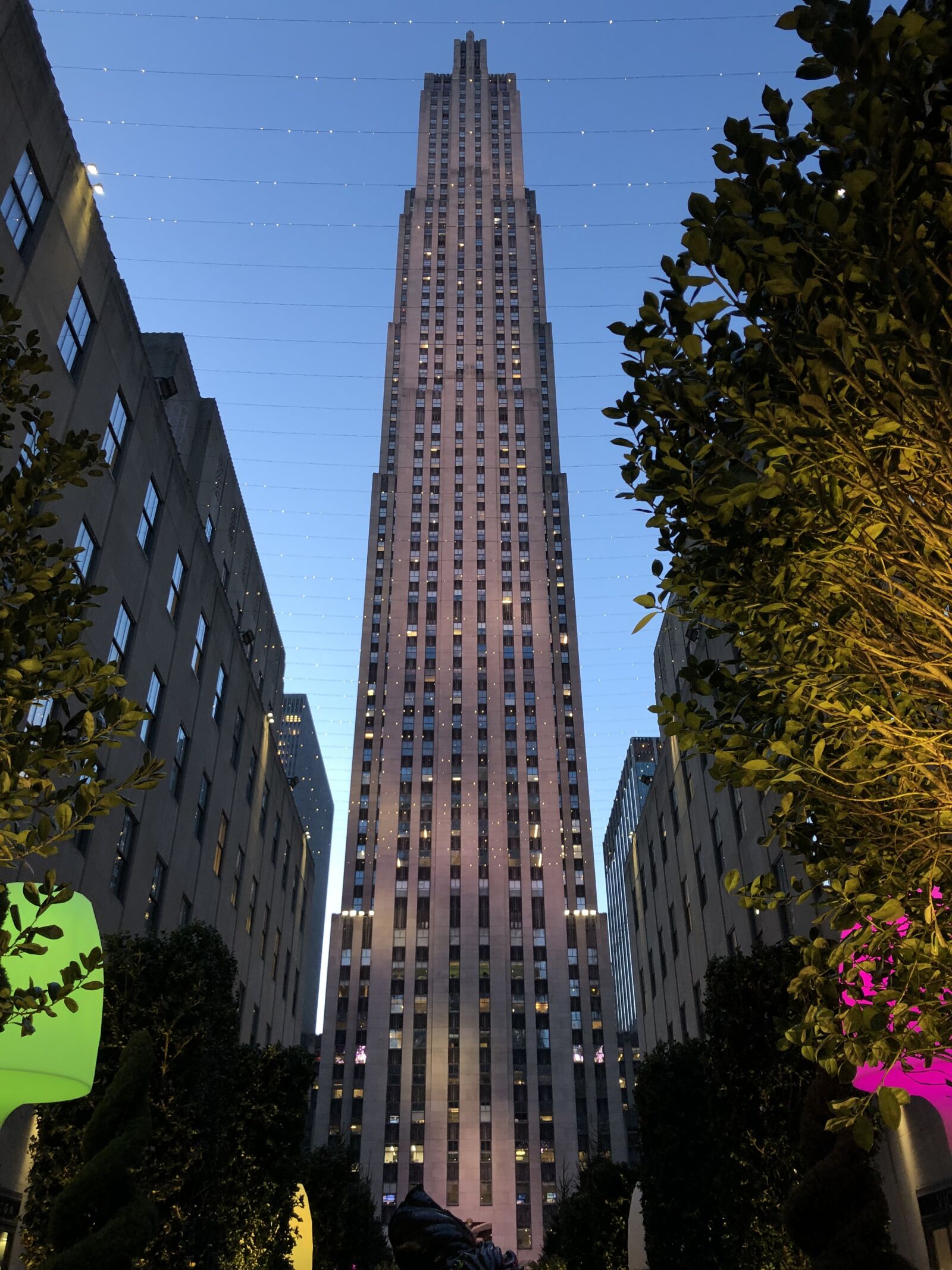 iPhone X back dual camera 4mm f/1.8 sample photo. Building, nyc, rockefeller photography