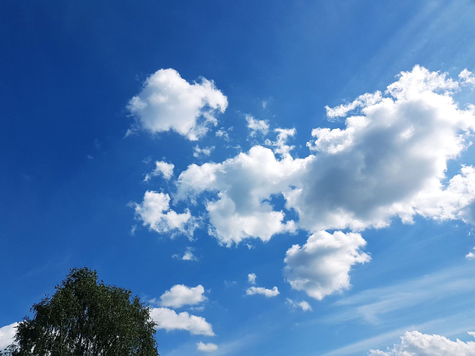 Samsung SM-G930F sample photo. Sky, clouds, atmosphere photography