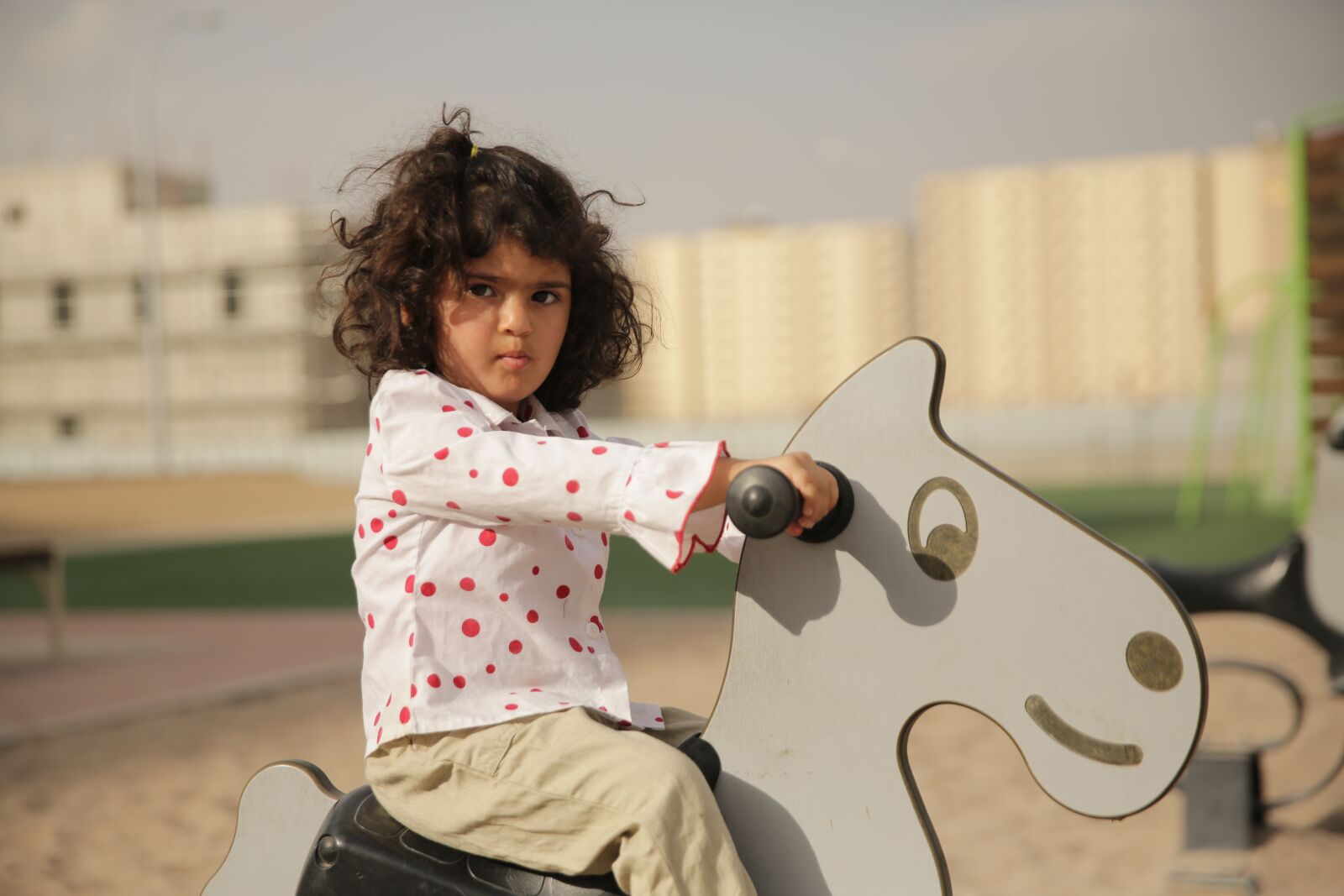 Canon EF 24-70mm F2.8L II USM sample photo. City, children, girl photography