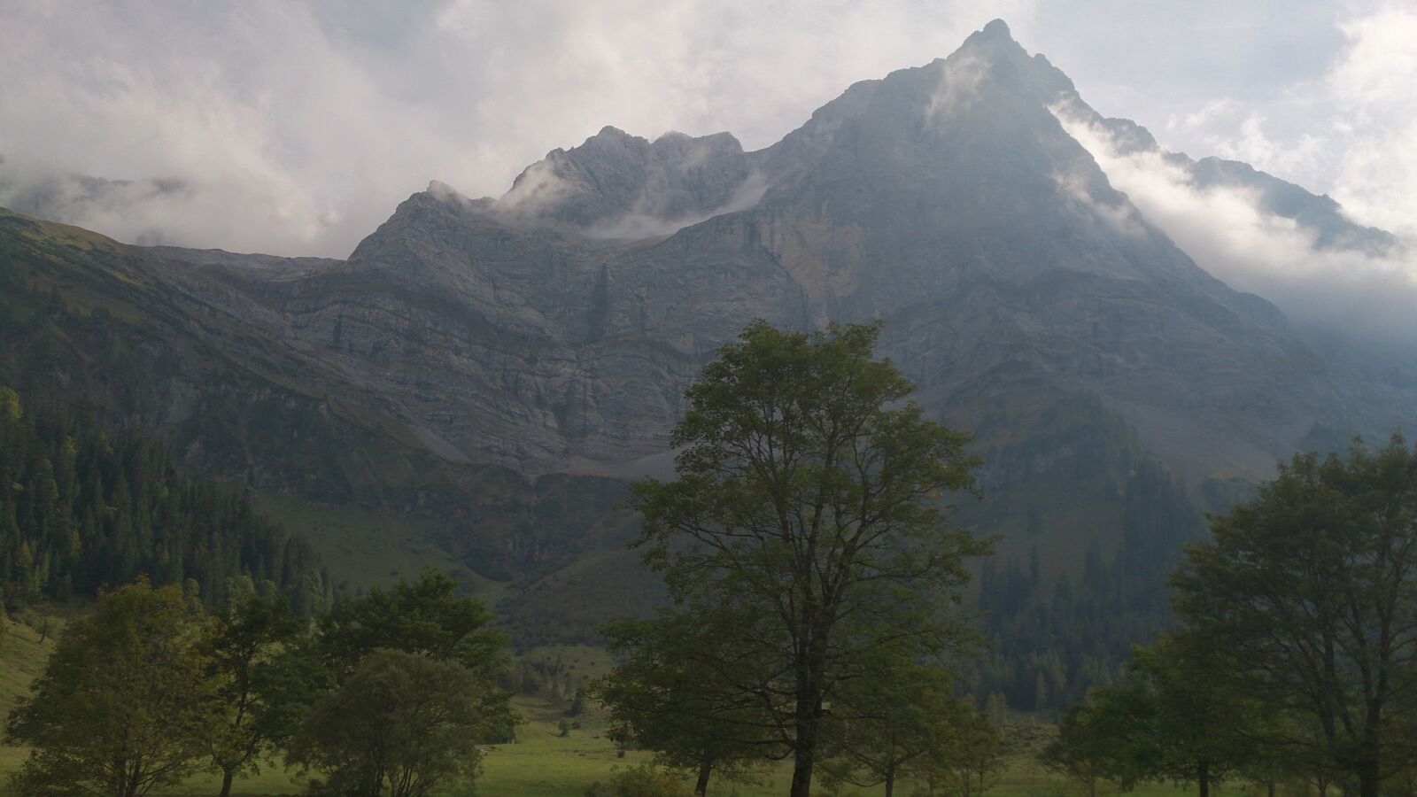 Sony Xperia Z sample photo. Holiday, hills, alpen photography