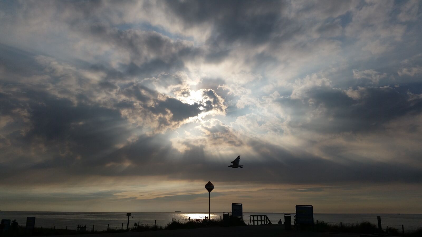 Samsung Galaxy S5 sample photo. Sunset, sky, nature photography