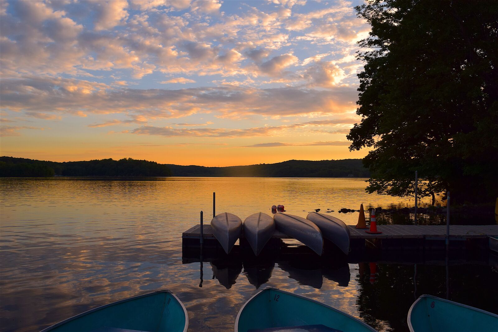Nikon D3300 sample photo. Canoes, sunset, lake photography