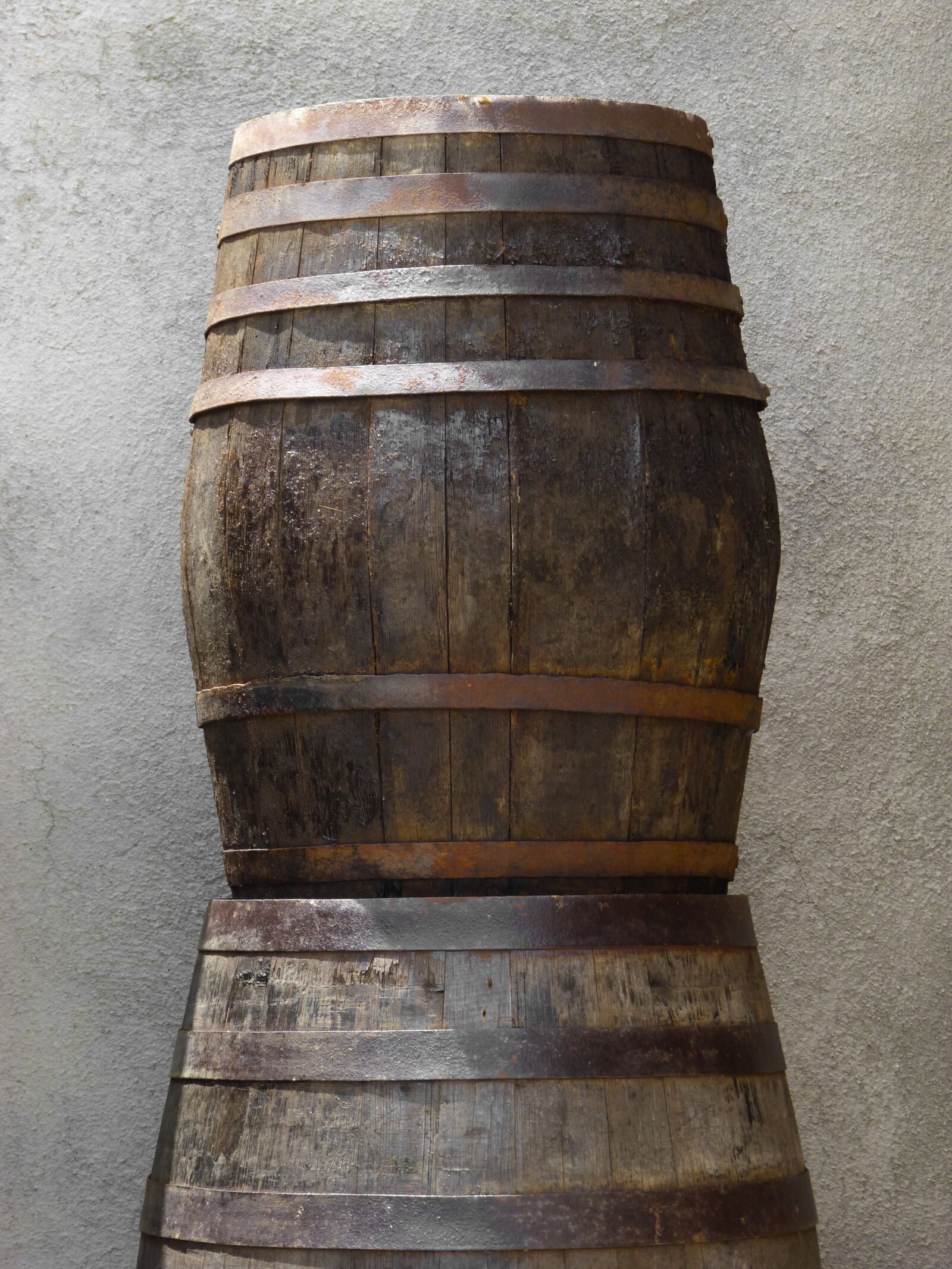 Panasonic DMC-FZ62 sample photo. Barrels, casks, boots photography