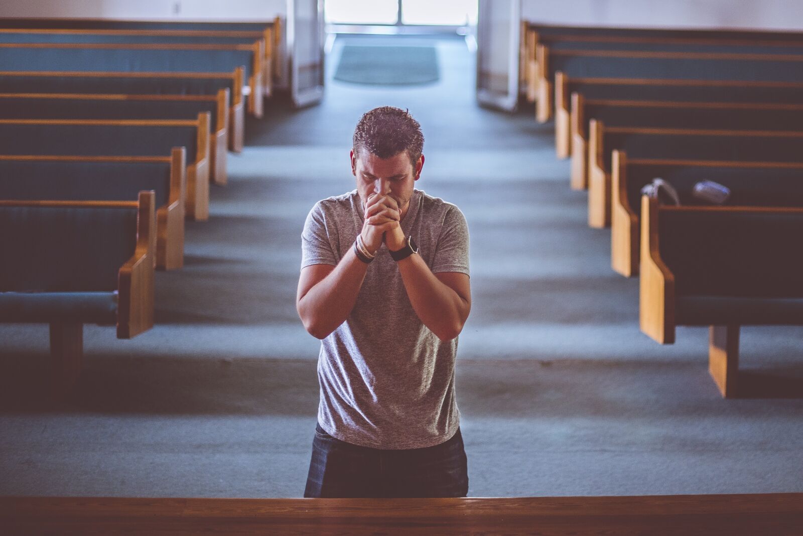 Nikon D750 sample photo. Praying, god, christianity photography