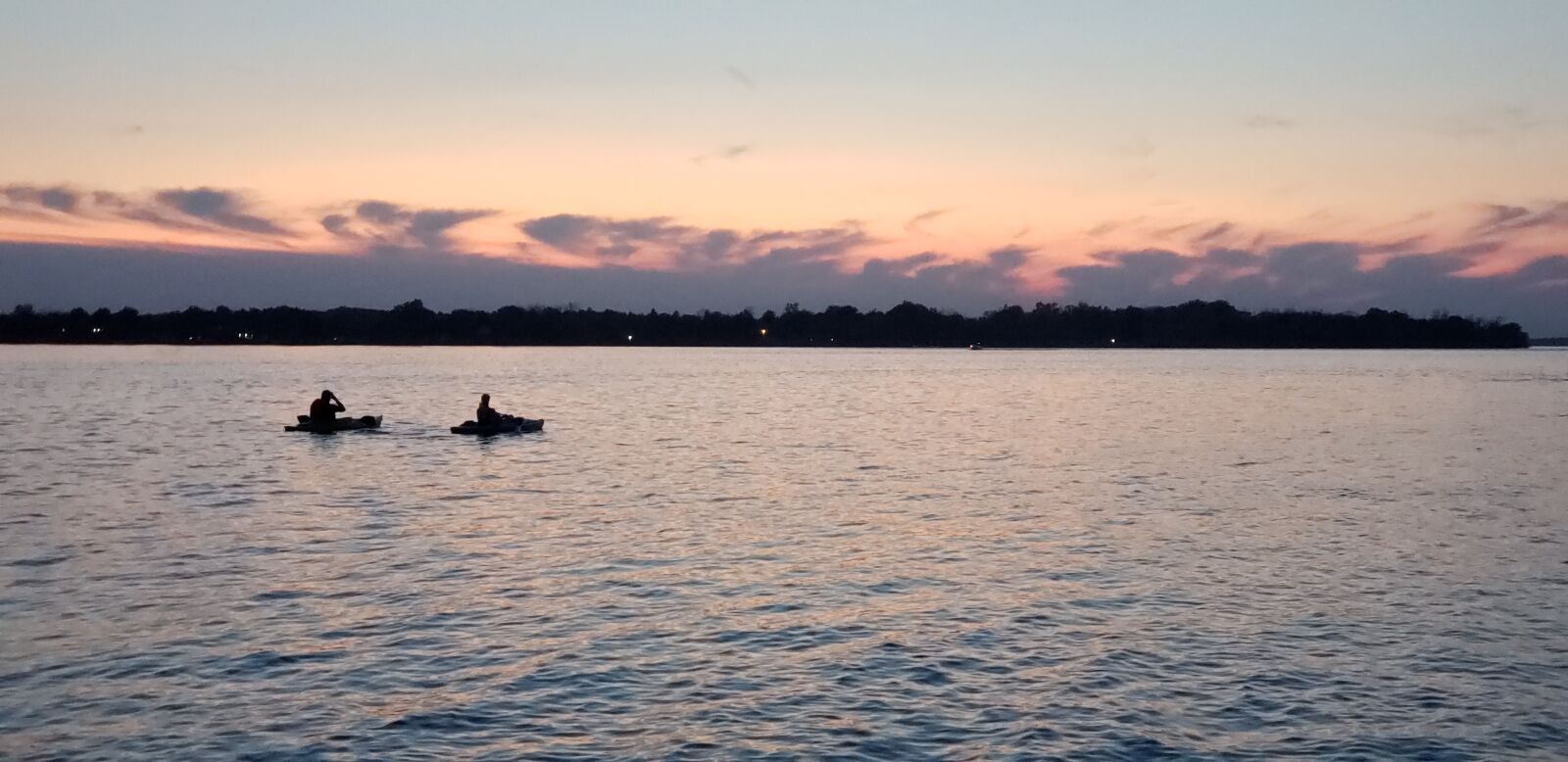 Samsung Galaxy S9+ sample photo. Kayak, river, sunset photography