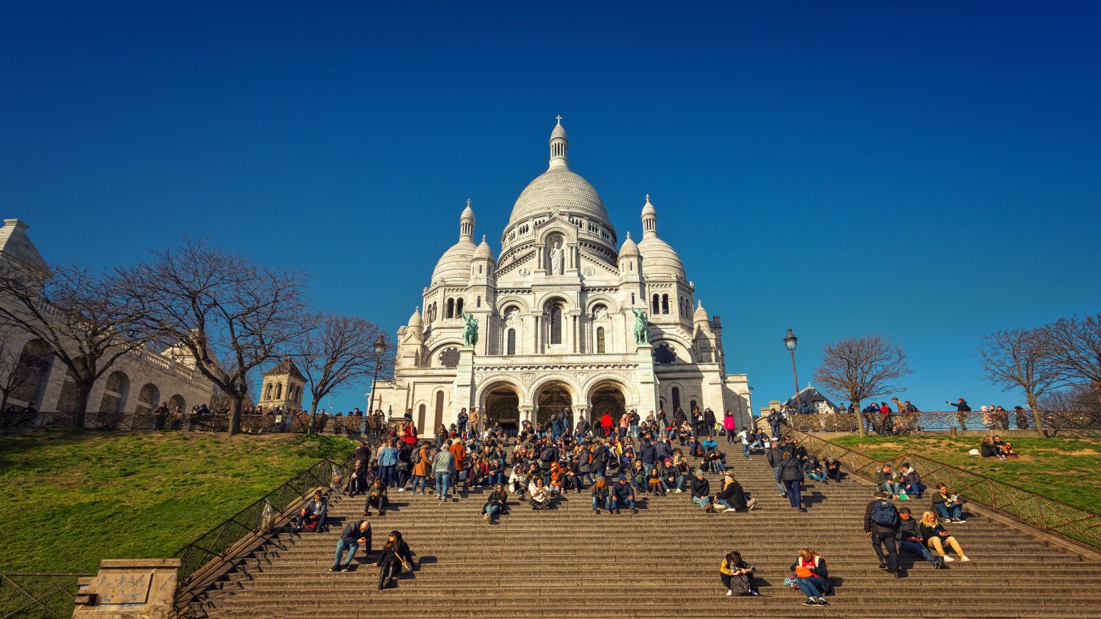 DT 17-40mm F4 SAM sample photo. Paris, church, sacre coeur photography