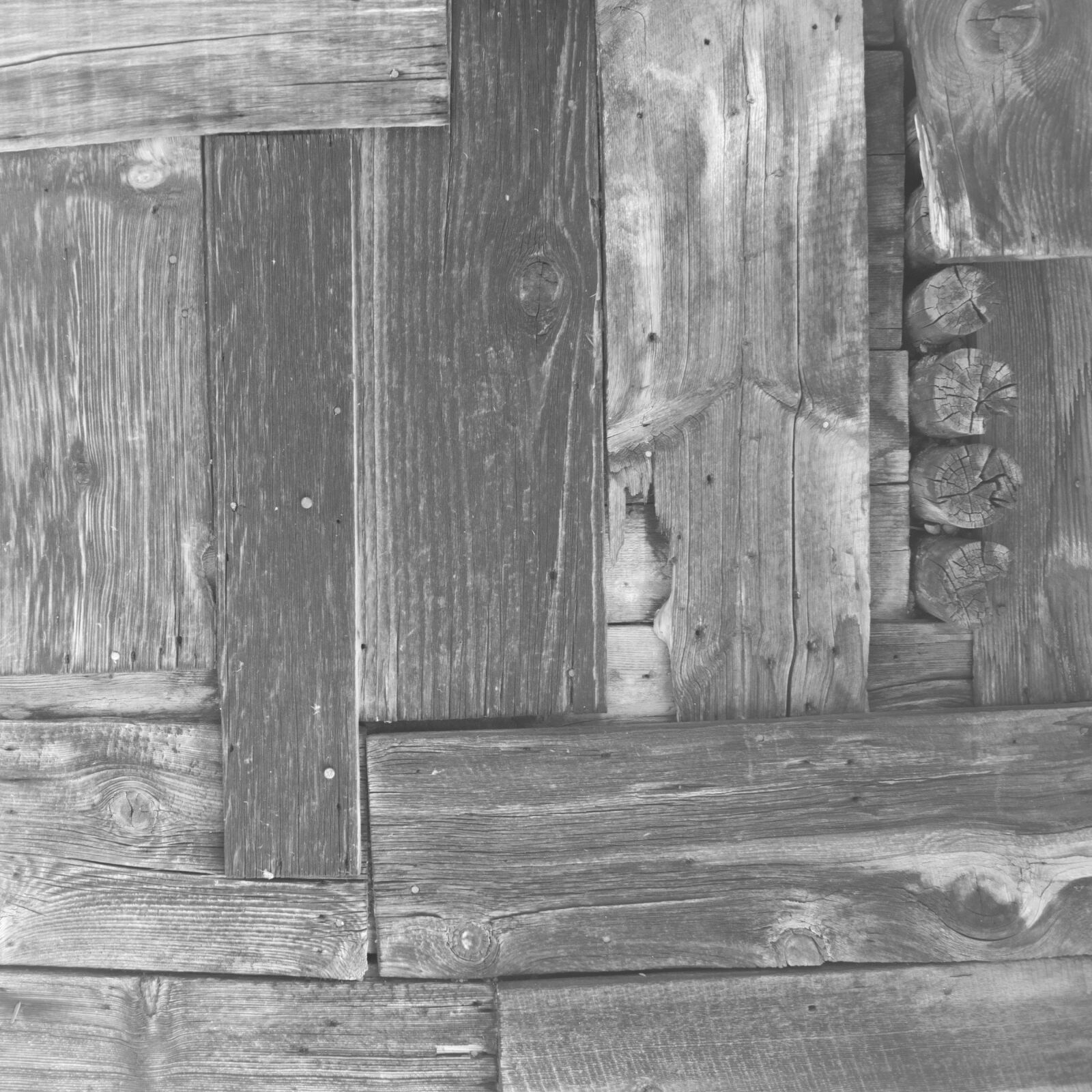 Nikon D5600 sample photo. Wood, background, black and photography