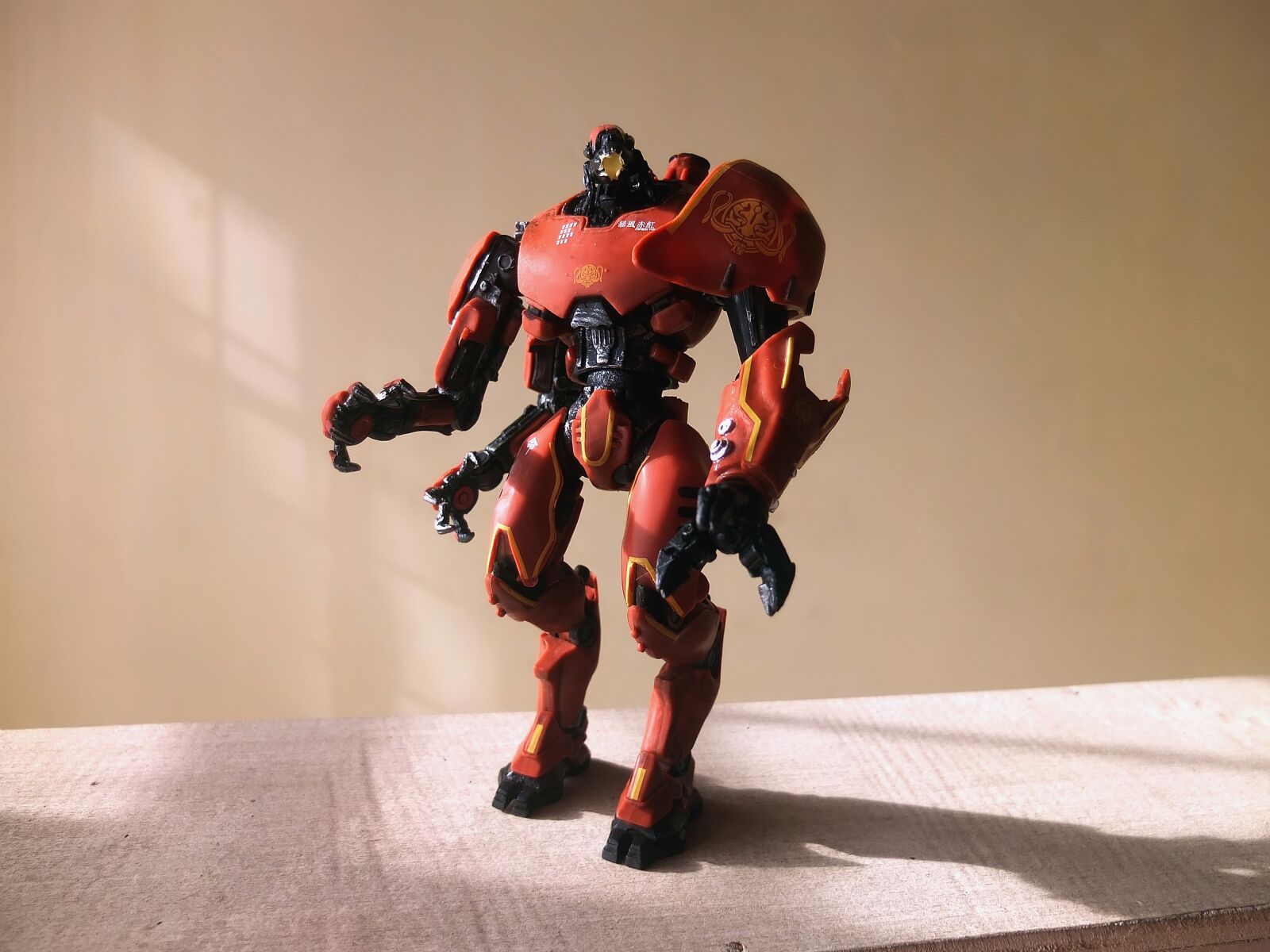 Fujifilm X10 sample photo. Robot toy, crimson, typhoon photography