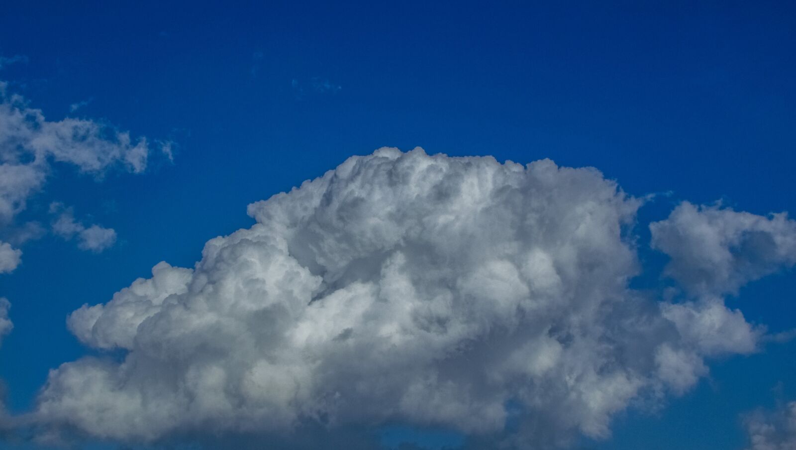 Canon PowerShot SX400 IS sample photo. Clouds, cumulus, sky photography