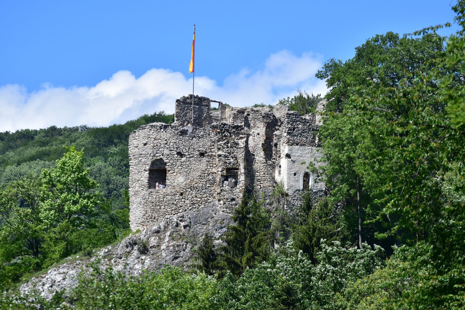 Nikon D5600 sample photo. Castle, fortress, mountain photography