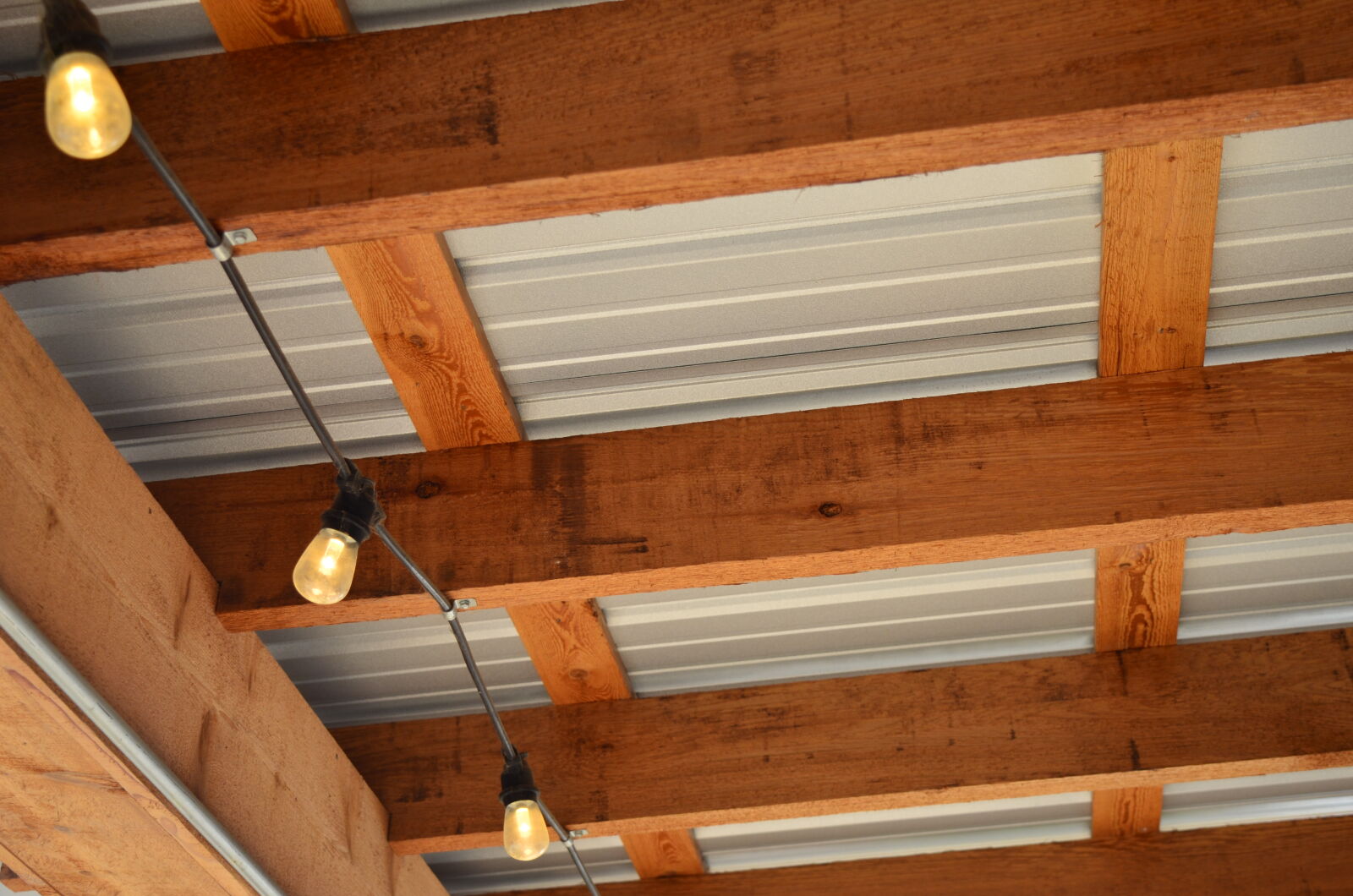 Nikon D5100 sample photo. Beams, ceiling, industrial, light photography