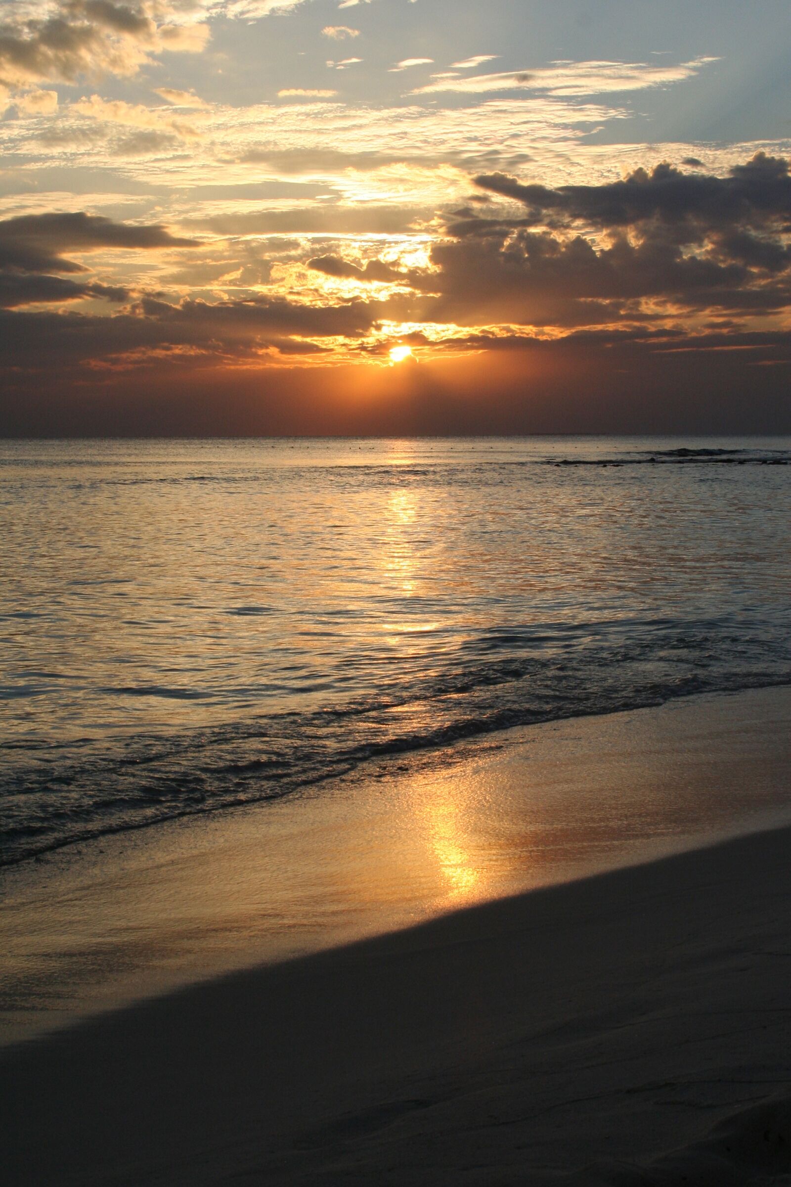 Canon EOS 350D (EOS Digital Rebel XT / EOS Kiss Digital N) sample photo. Sunset, sea, horizon photography