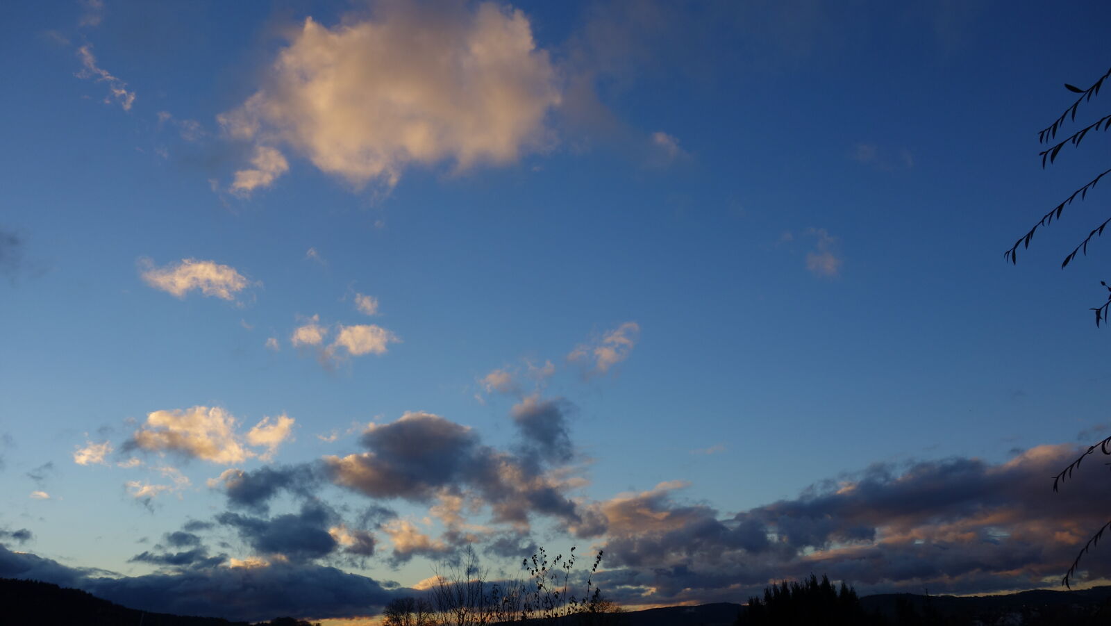 Sony Cyber-shot DSC-RX100 sample photo. Blue, sky, cloudy, sunset photography