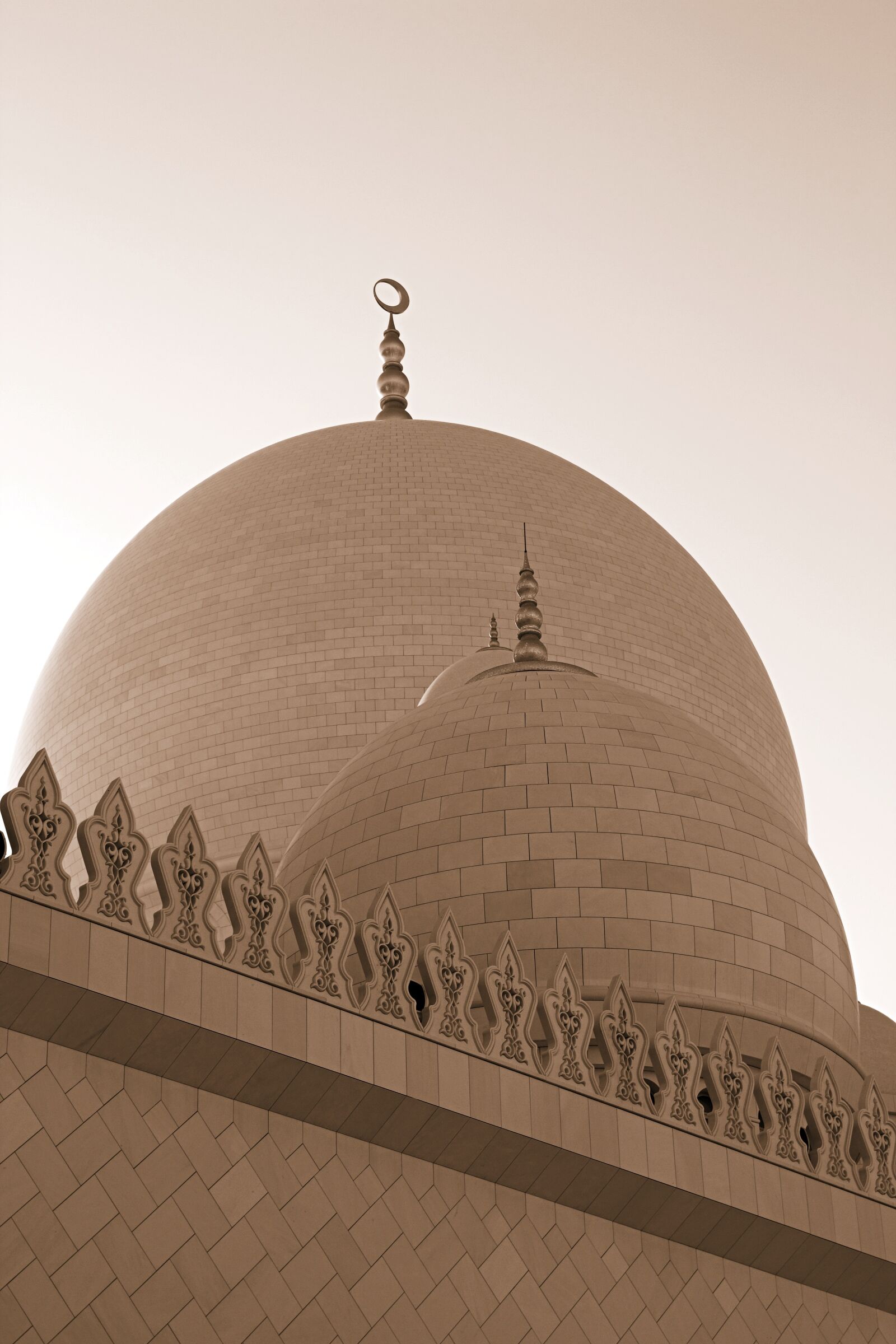 Canon EOS 600D (Rebel EOS T3i / EOS Kiss X5) sample photo. Abu dhabi, mosque, architecture photography