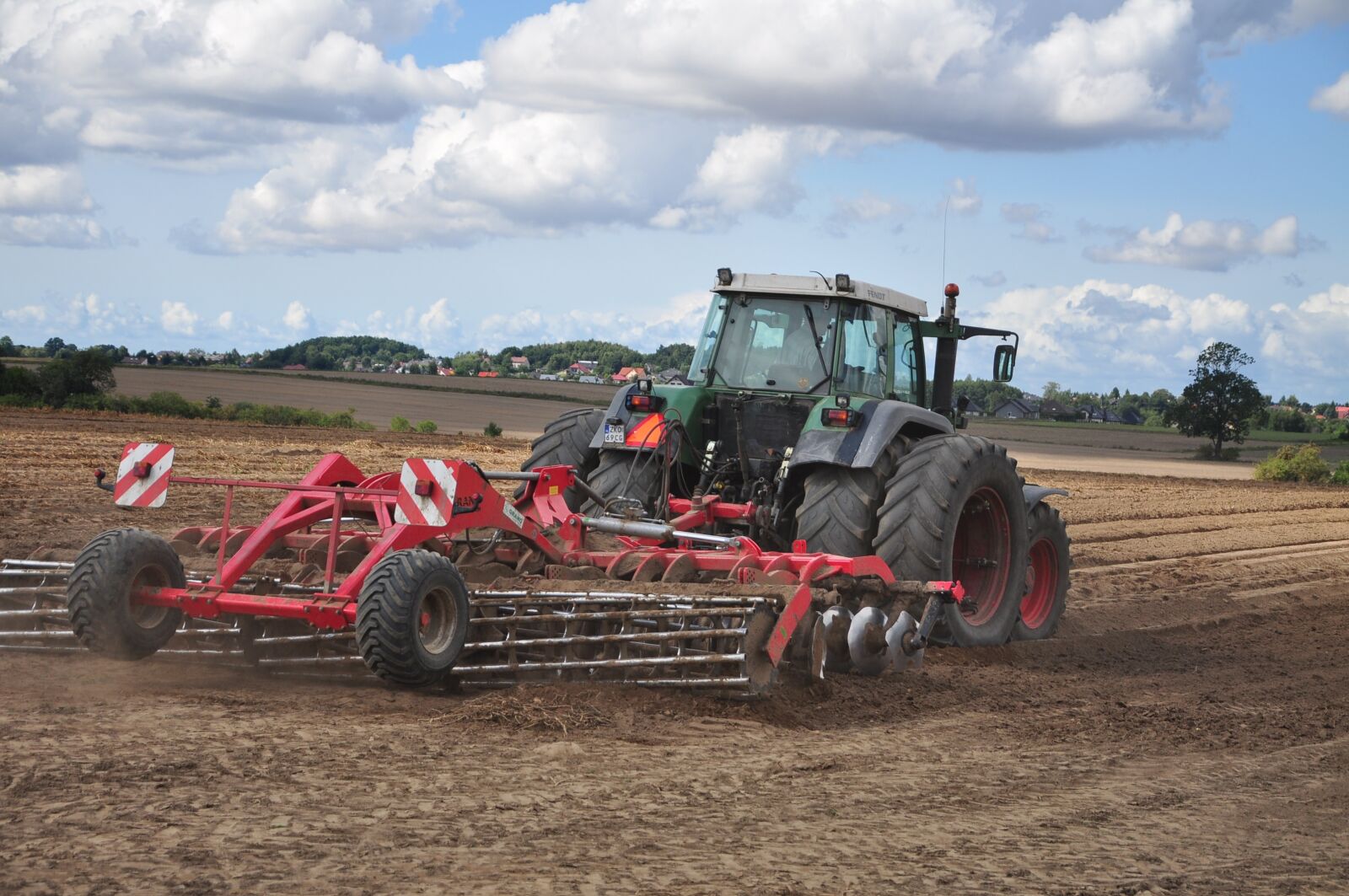 Nikon D90 sample photo. Tractor, agriculture, the cultivation photography