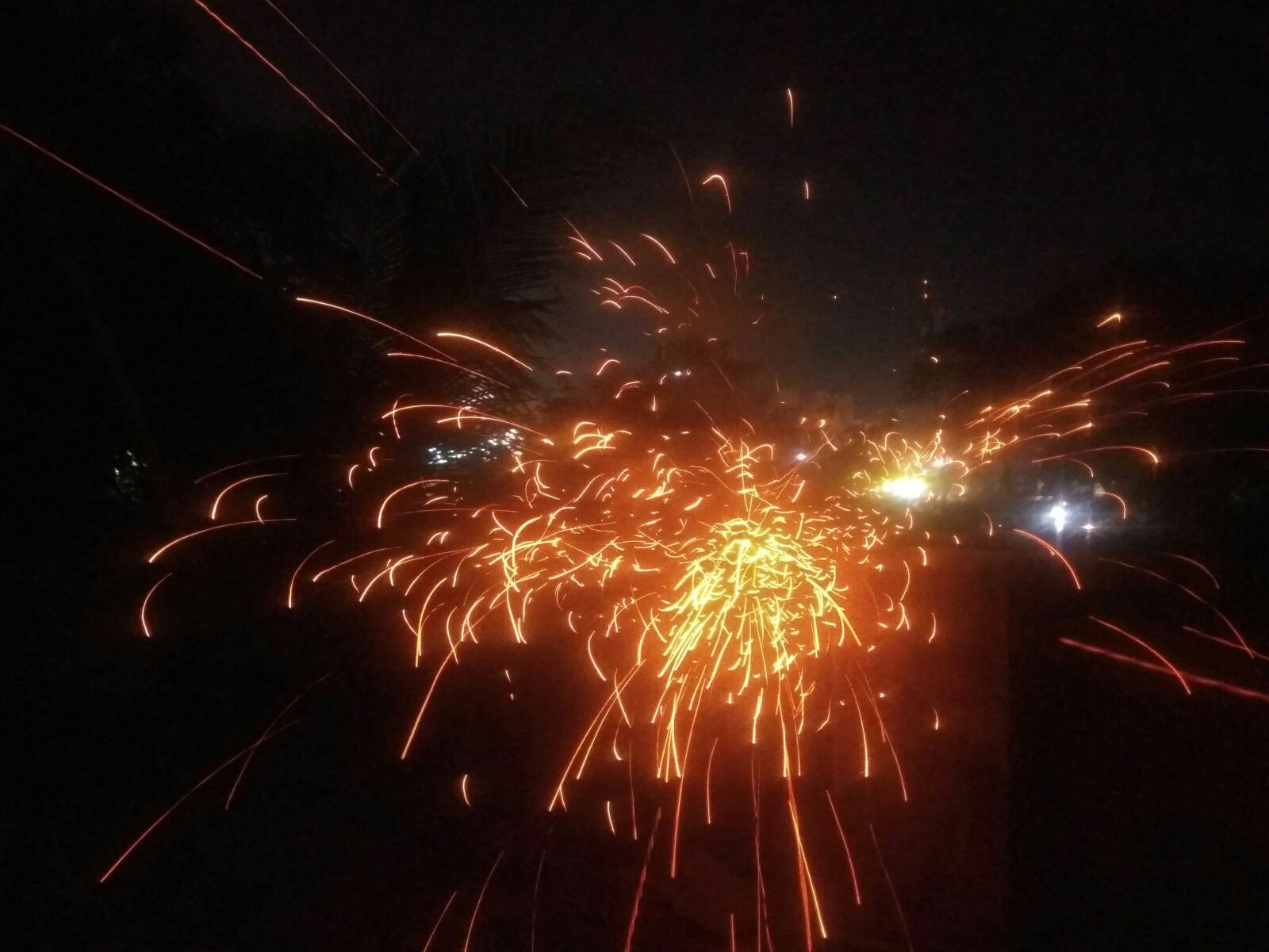 Xiaomi Redmi Note3 sample photo. Crackers, fire, sparkle photography