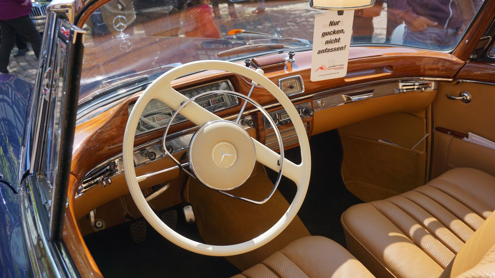 Sony a6000 sample photo. Mercedes benz, mercedes, benz photography