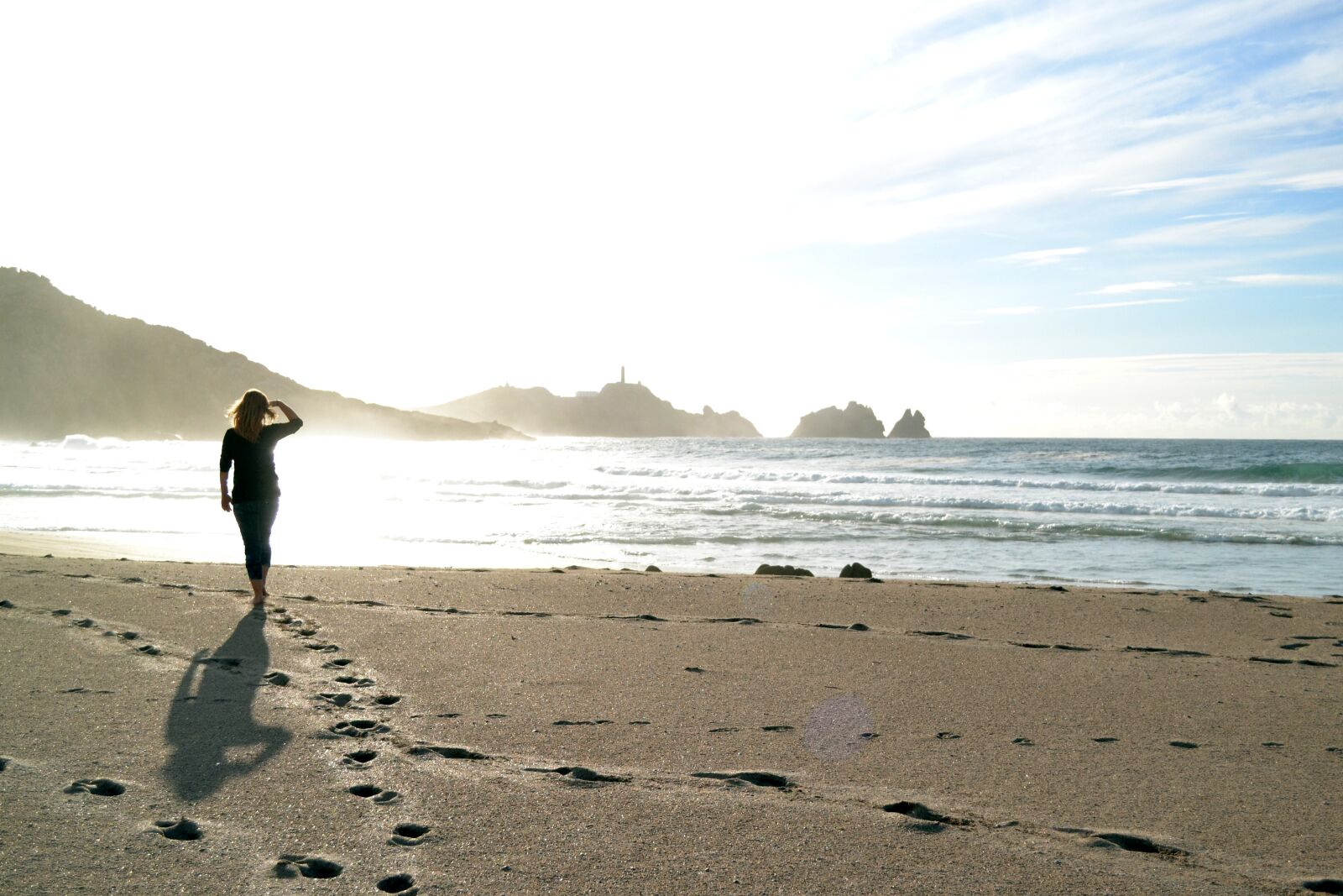 Nikon D3100 sample photo. Walk on the beach photography