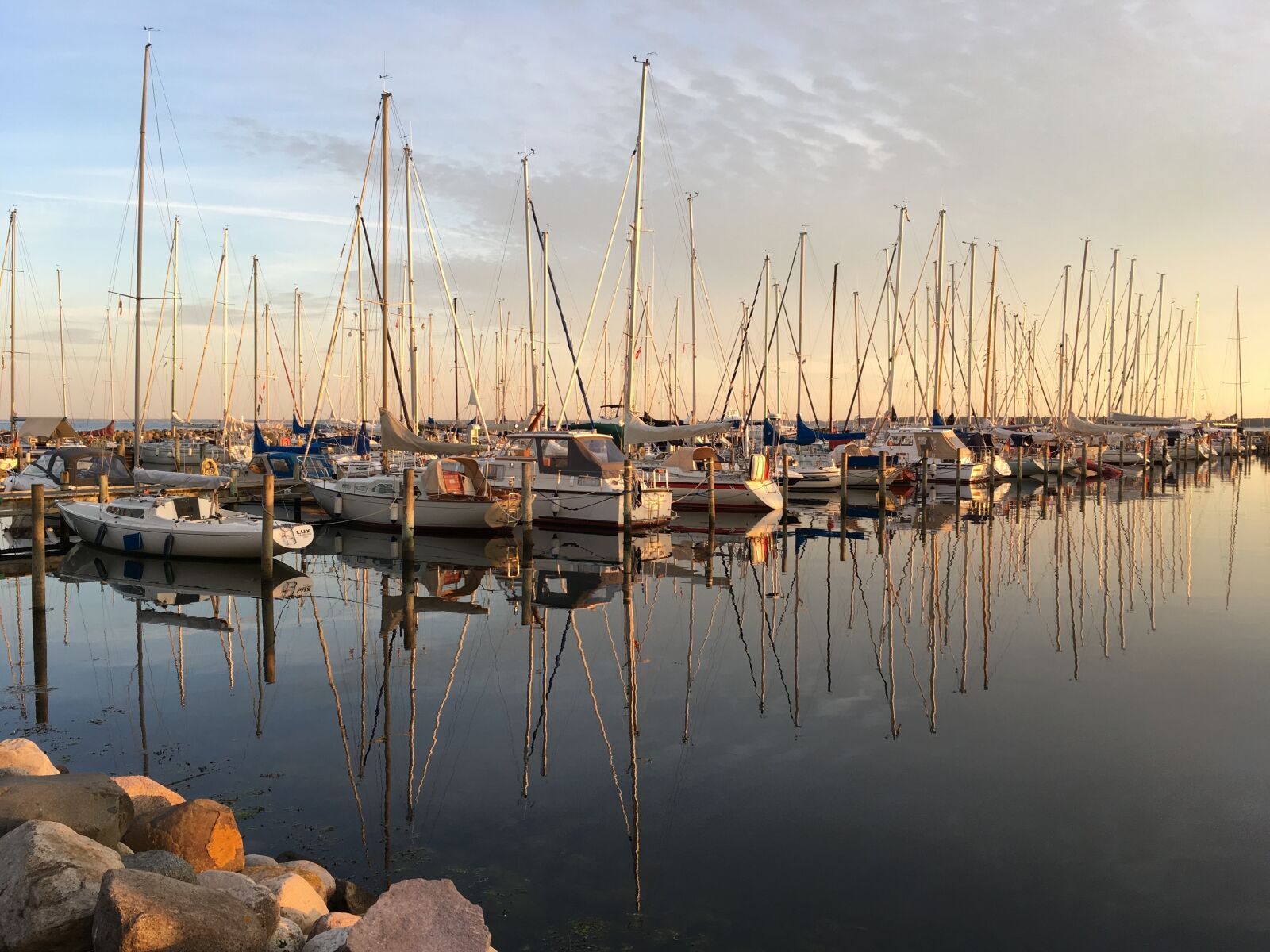 iPhone SE back camera 4.15mm f/2.2 sample photo. Marina, yacht, sailing boats photography