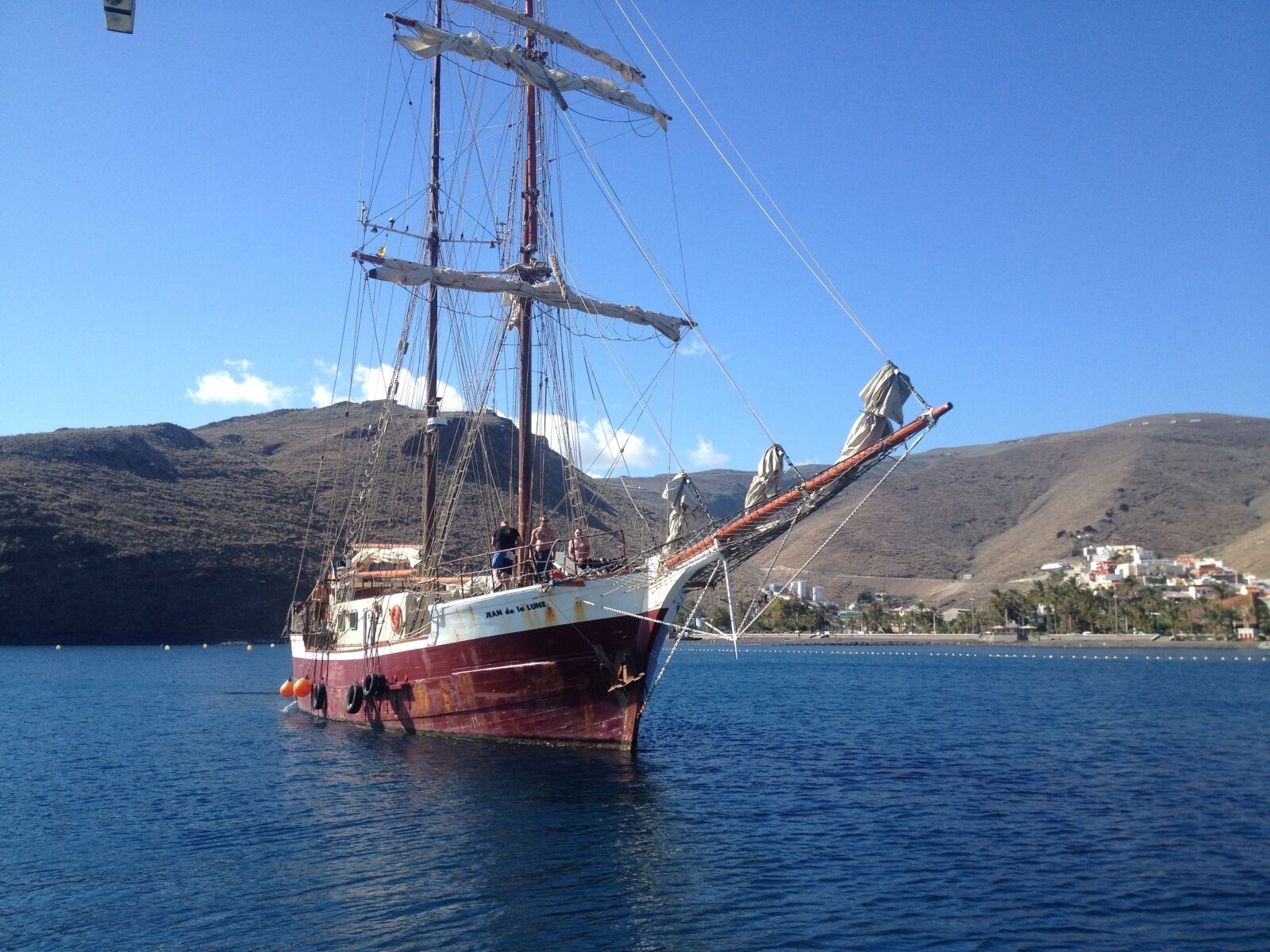 iPhone 4S back camera 4.28mm f/2.4 sample photo. Ship, tallship, tall ship photography
