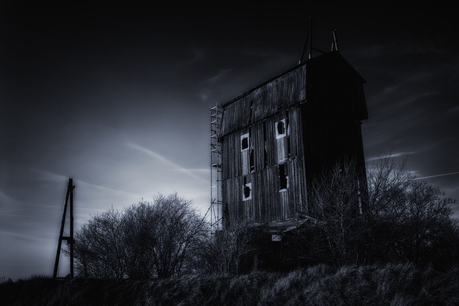 Nikon D3300 sample photo. House, mill, night photography