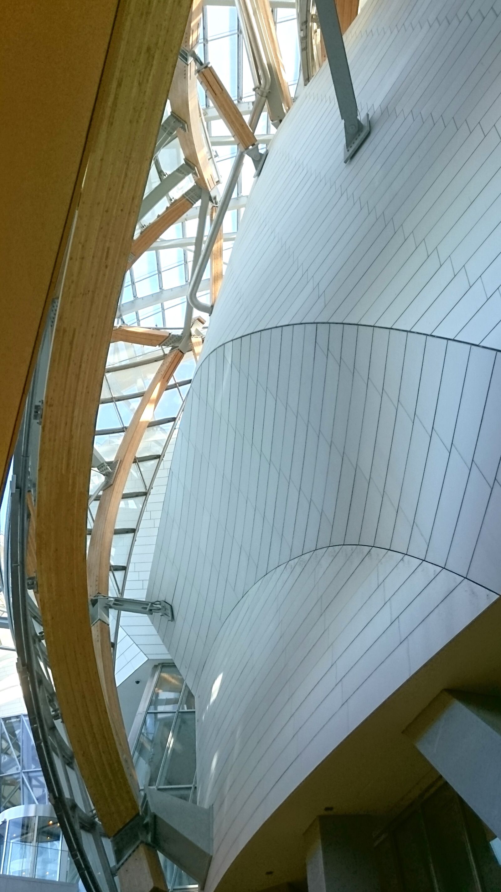 Sony Xperia Z3+ sample photo. Gehry, paris, fondation louis photography