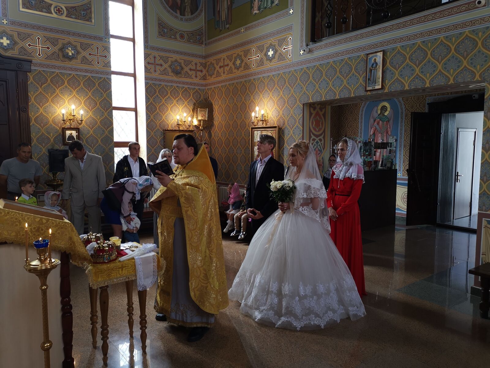 HUAWEI HMA-L29 sample photo. Wedding, orthodox wedding, temple photography