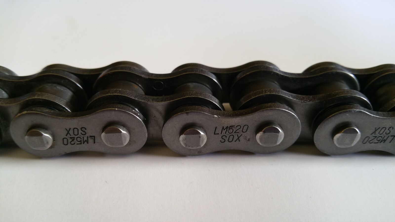 Samsung Galaxy Note4 sample photo. Chain, links, x-ring chain photography