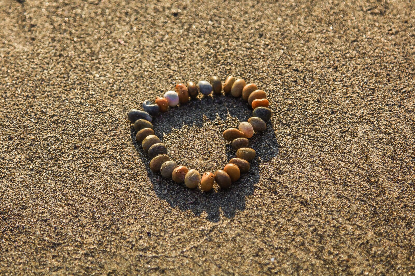 Canon EOS 60D sample photo. Heart, rhinestones, sand photography