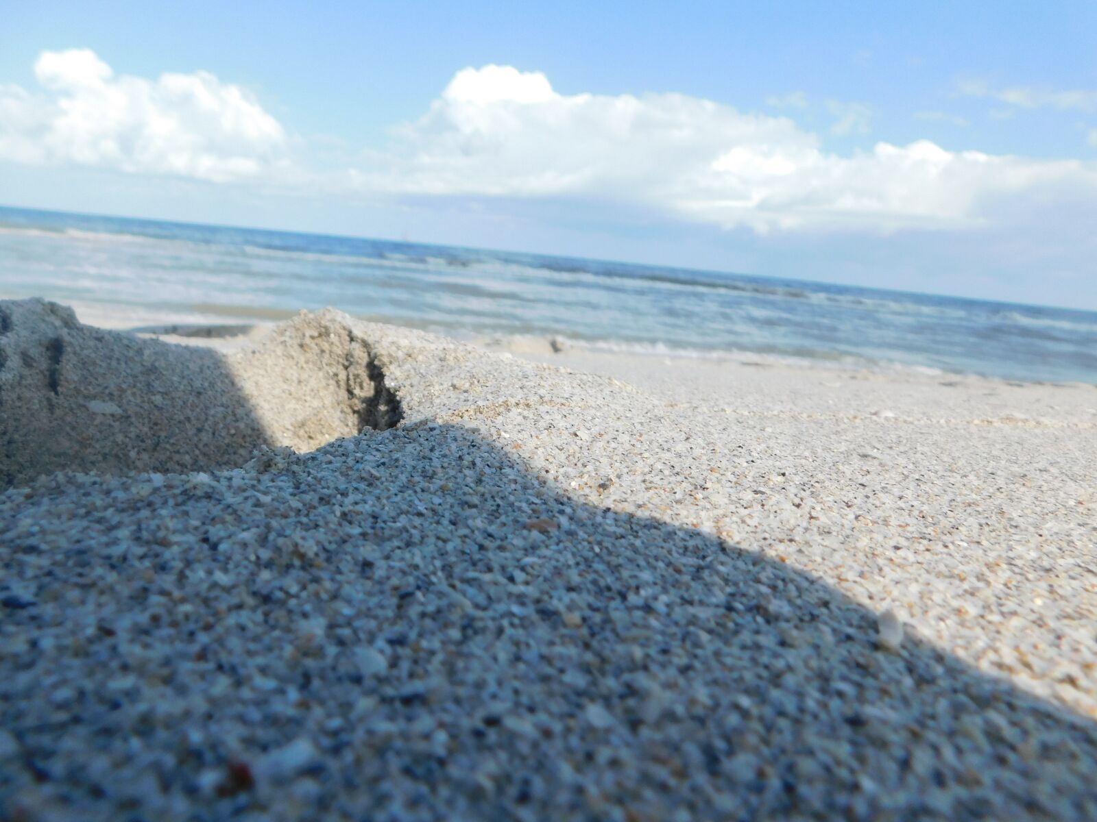 Nikon Coolpix B500 sample photo. Arena, playa, beach photography