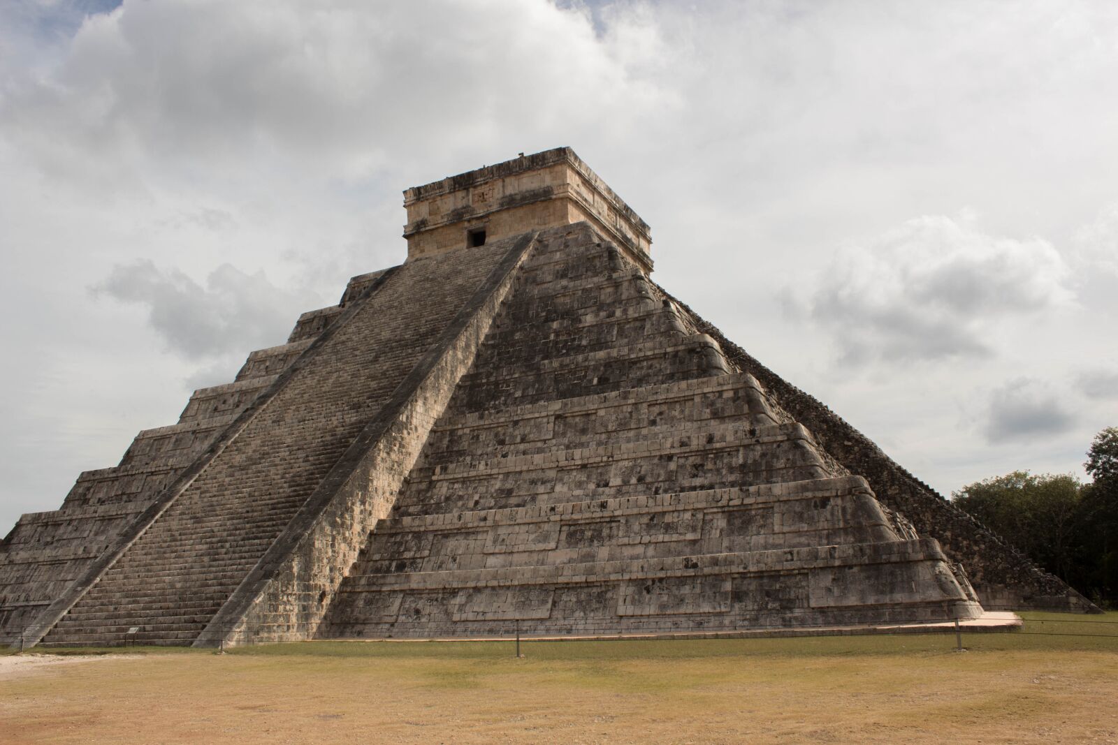 Canon EOS 1300D (EOS Rebel T6 / EOS Kiss X80) sample photo. Pyramid, travel, archaeology photography