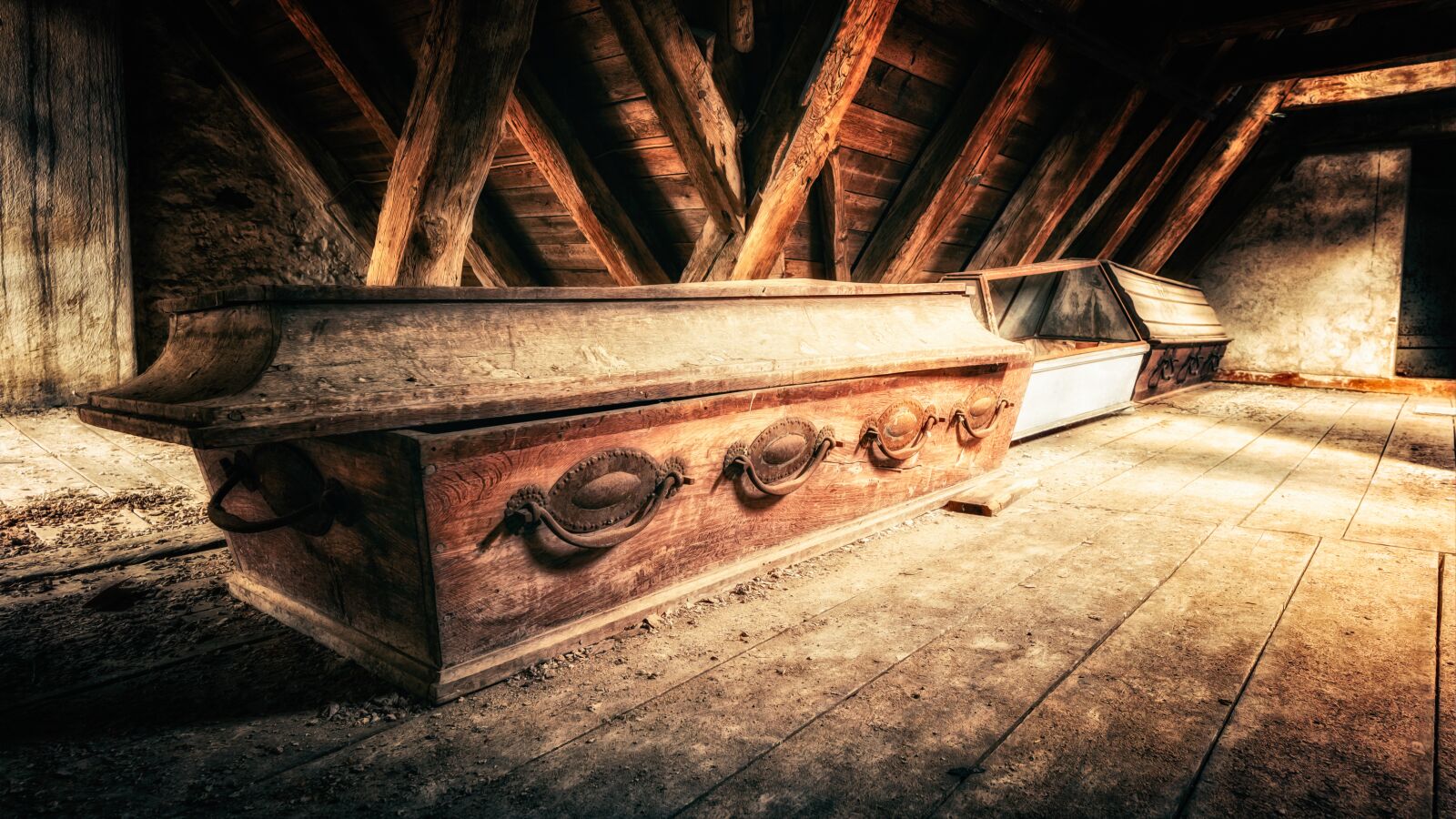 Nikon Z6 sample photo. Coffin, wood, antique photography