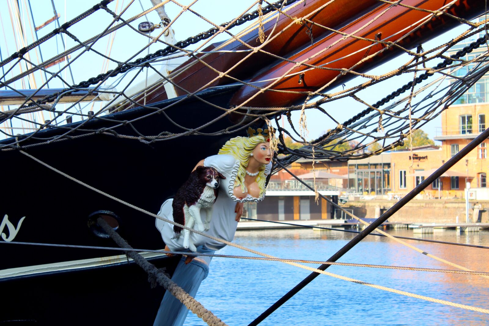 Canon EOS 1300D (EOS Rebel T6 / EOS Kiss X80) sample photo. Galionsfigur, ship, sailing vessel photography