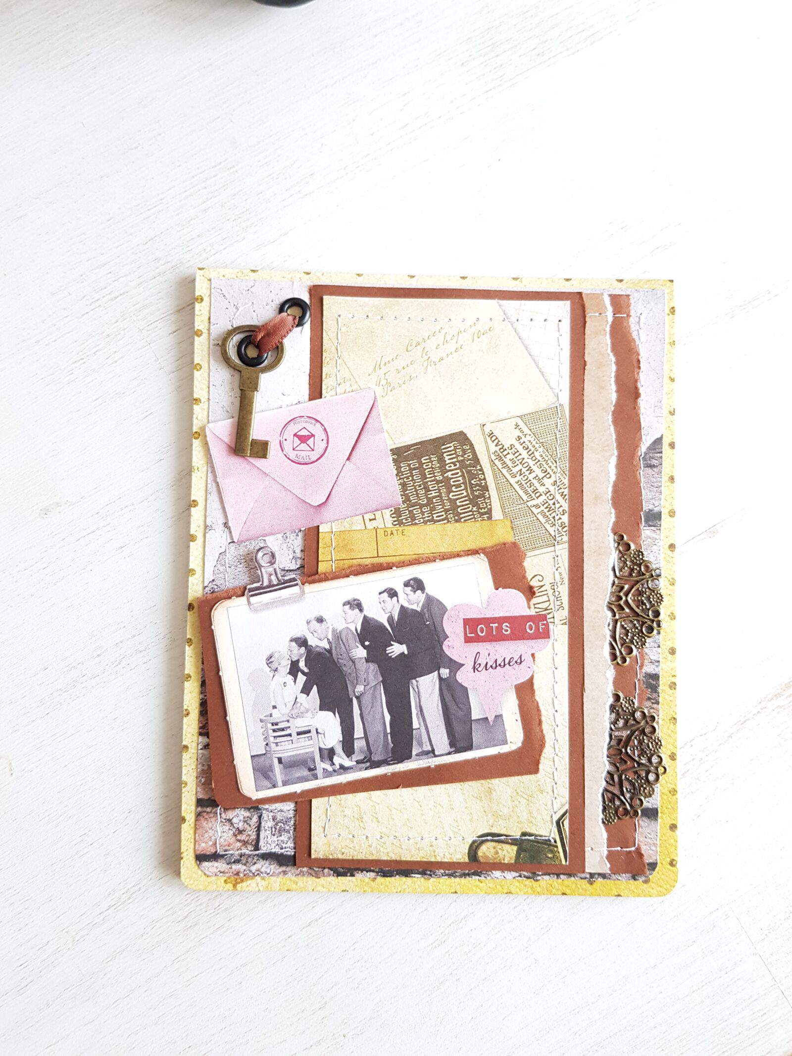 Samsung Galaxy S8 sample photo. Card, scrapbook, friend photography