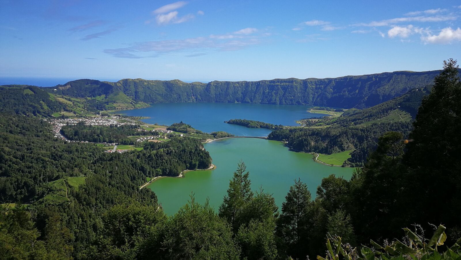 HUAWEI P10 sample photo. Azores, volcano, crater photography
