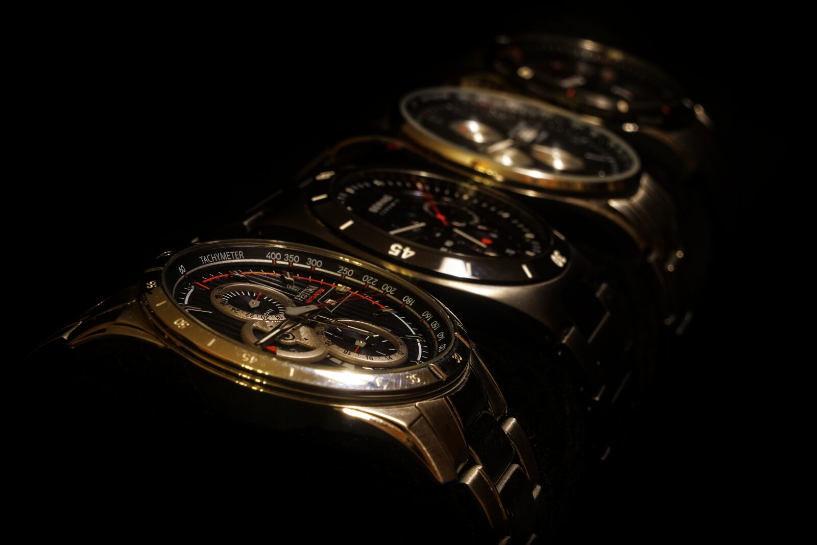 Sony a6000 + Sony E 18-55mm F3.5-5.6 OSS sample photo. Wrist watch, clock, time photography