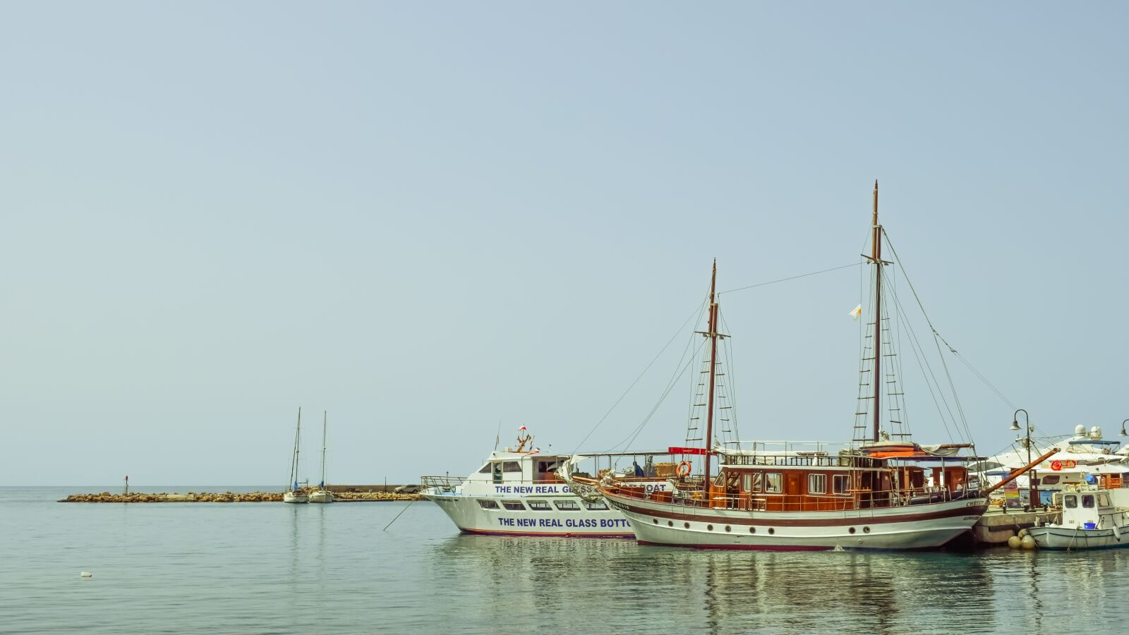 Nikon D3300 sample photo. Cyprus, paphos, harbor photography
