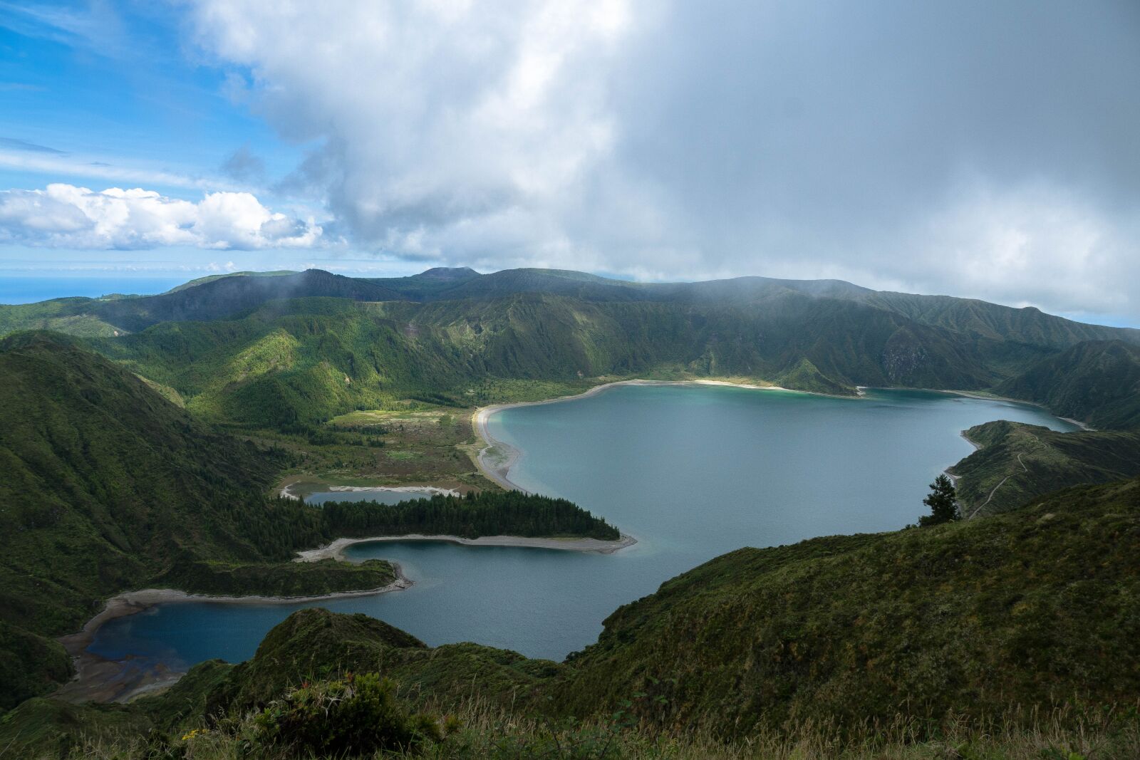 Sony ILCA-77M2 + Sony DT 16-50mm F2.8 SSM sample photo. Azores, lake, portugal photography