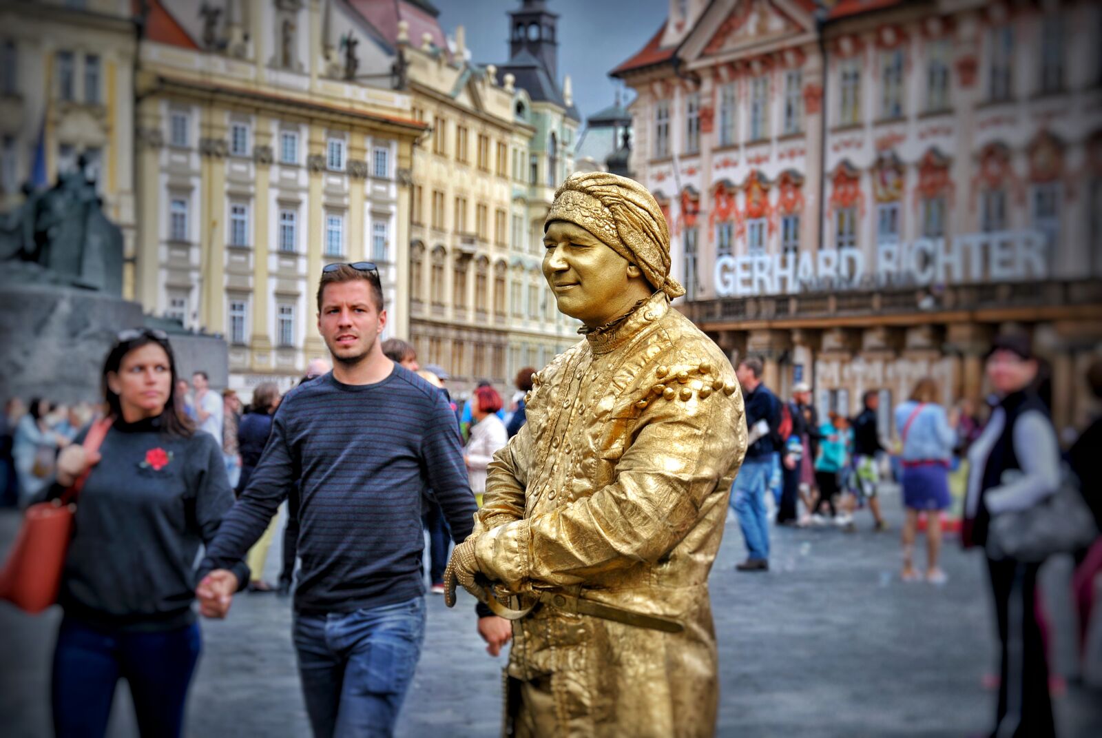 Nikon D3000 sample photo. Prague, street artists, czech photography