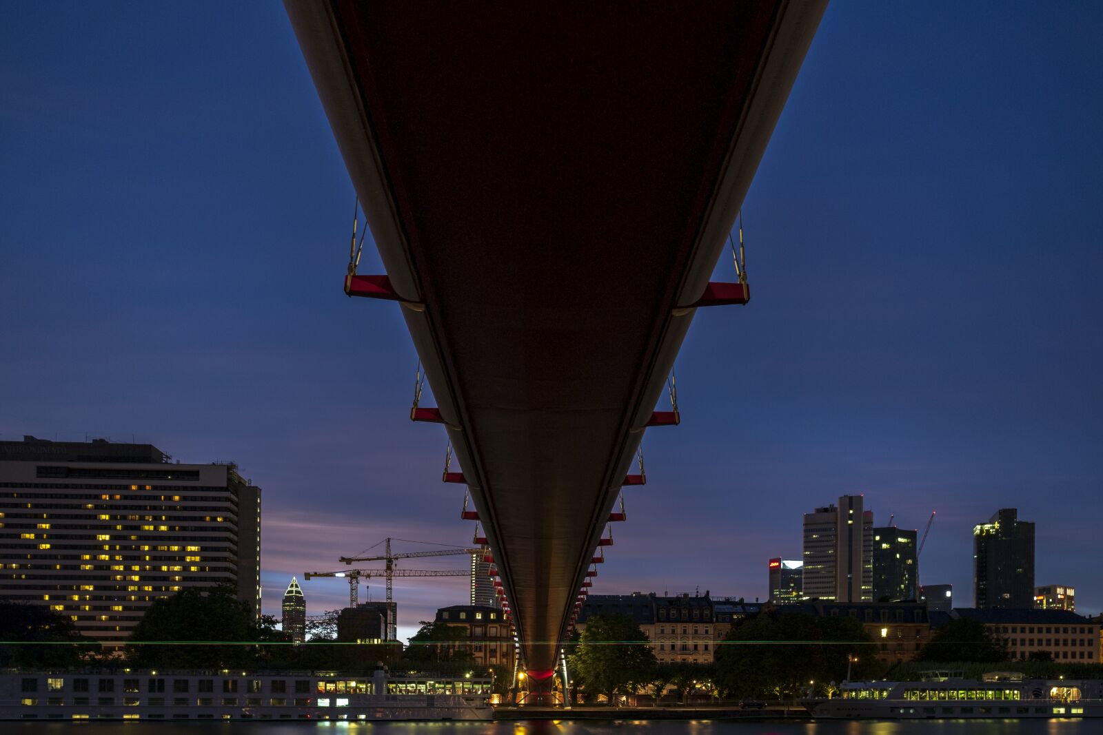 Fujifilm X-T2 sample photo. Skyline, skyscraper, skyscrapers photography