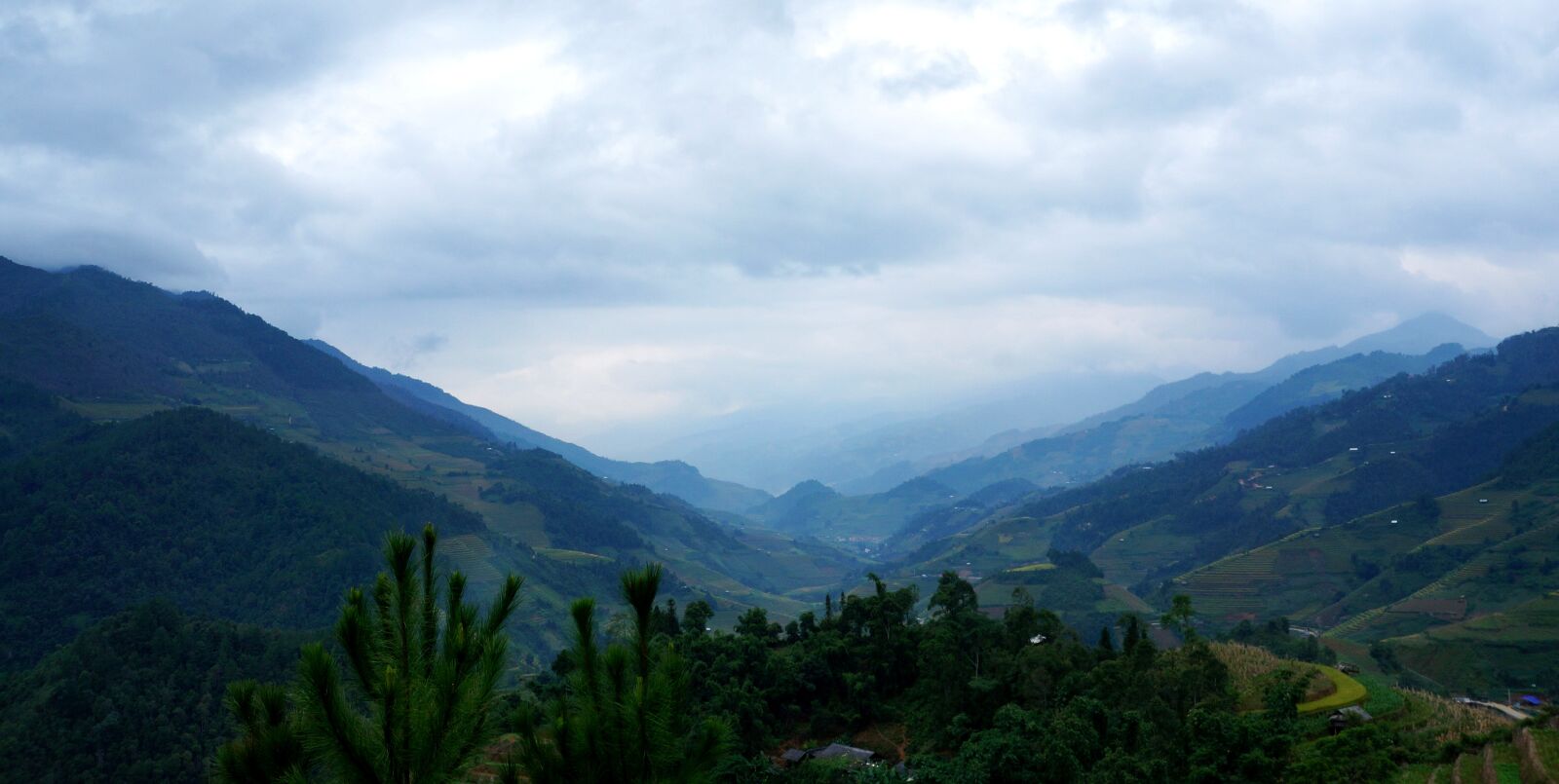 Sony Alpha NEX-F3 + Sony E 18-55mm F3.5-5.6 OSS sample photo. Scenery, north west, mountains photography