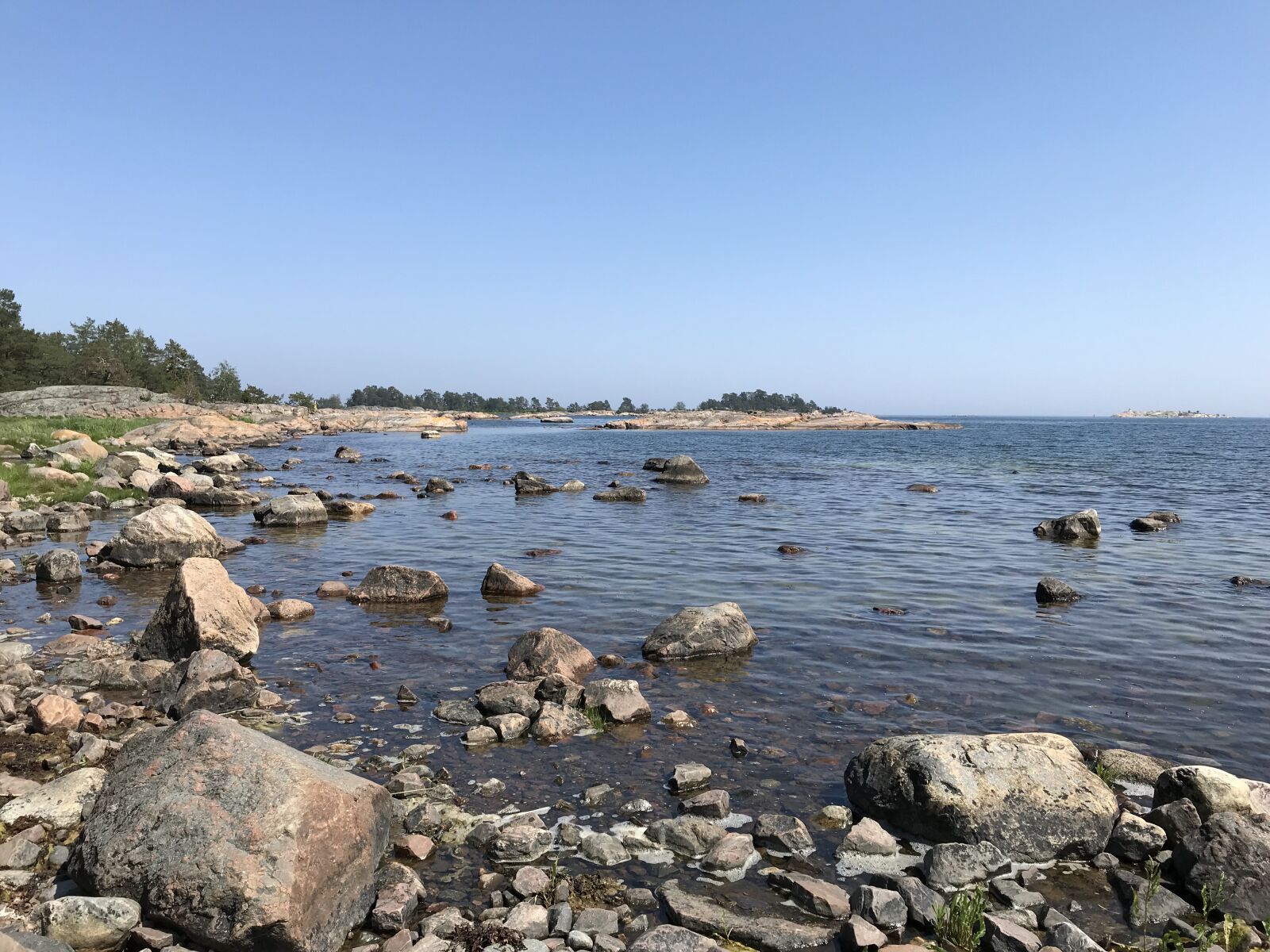 iPhone 7 back camera 3.99mm f/1.8 sample photo. Hav, sea, water photography