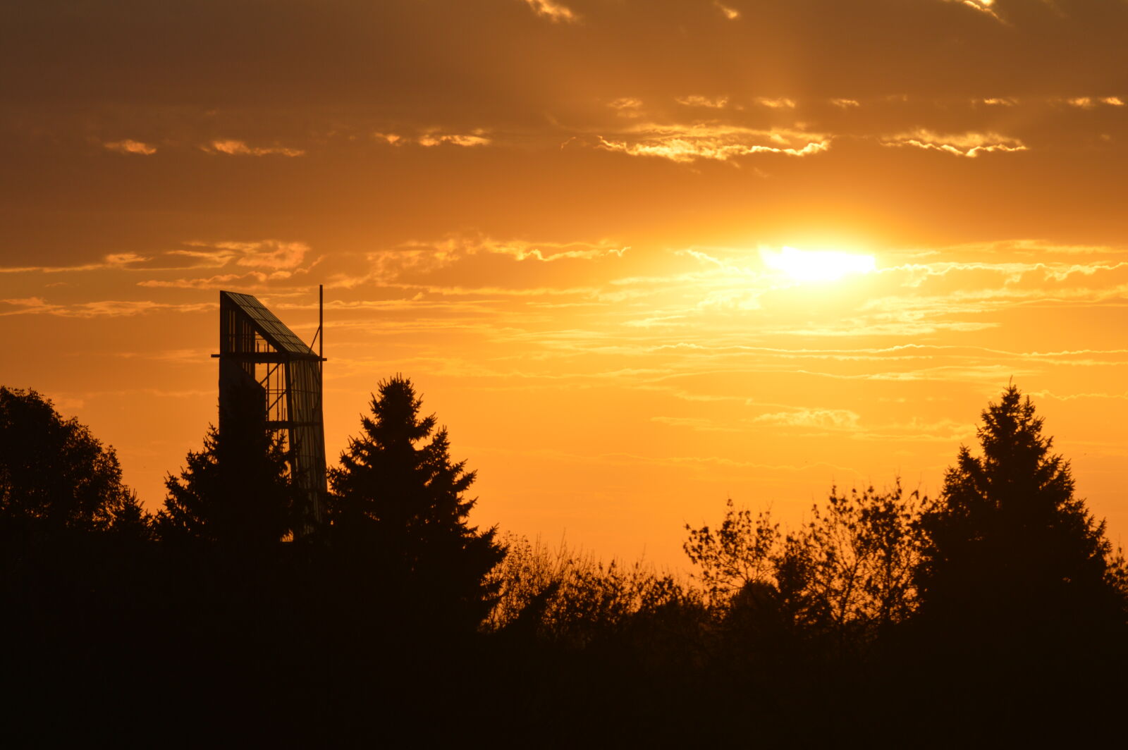 Nikon D3200 sample photo. Orange, sky, outline, shadows photography
